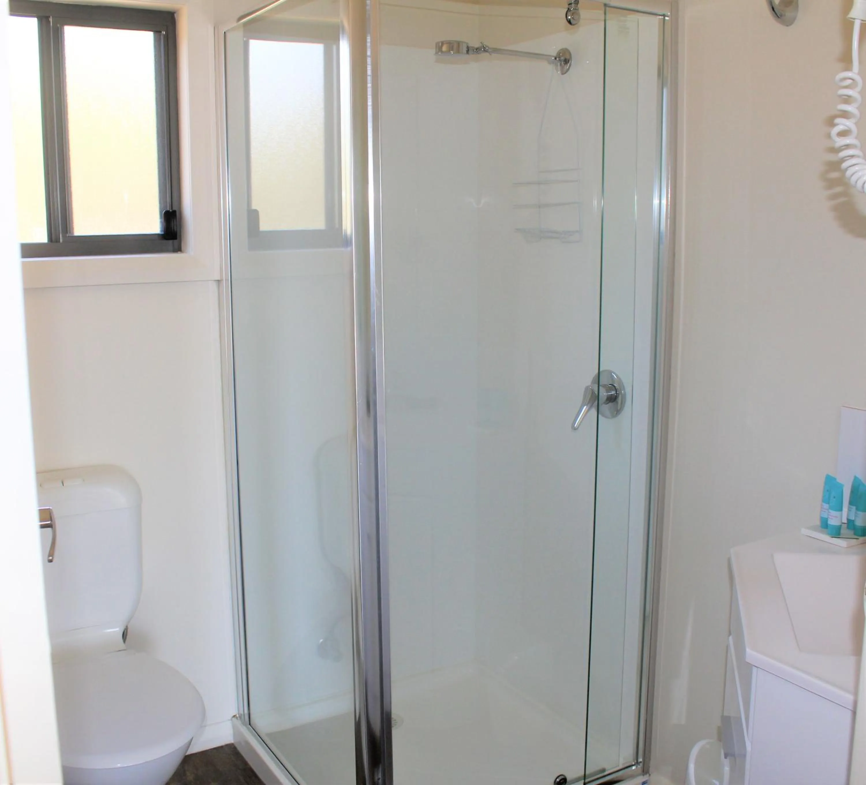 Shower in BIG4 Hobart Airport Tourist Park