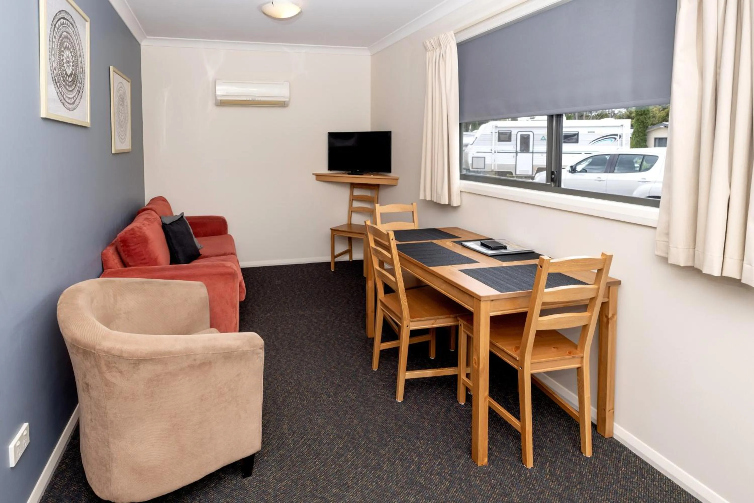 Living room in BIG4 Hobart Airport Tourist Park