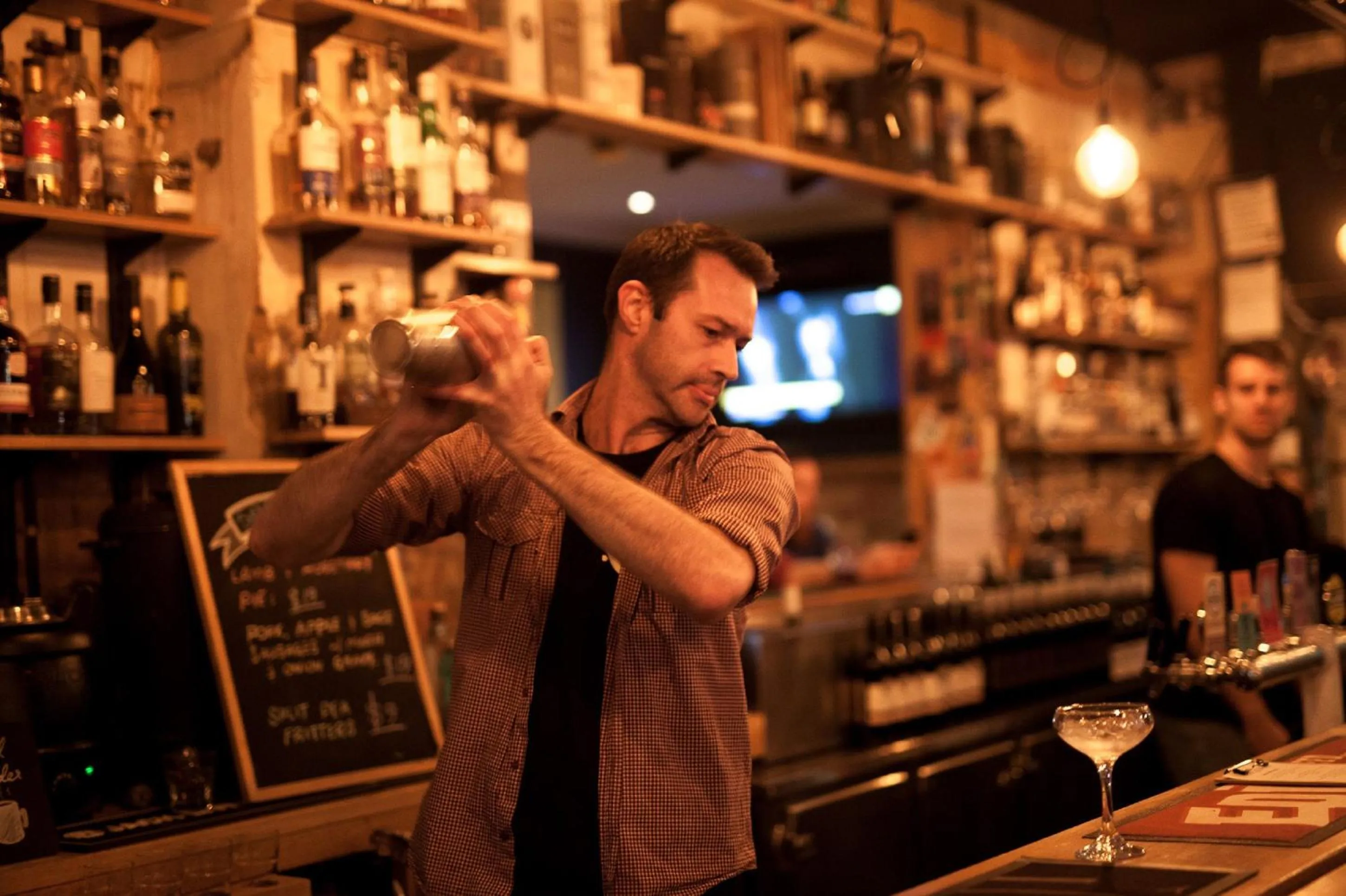 Lounge or bar in Central Club Hotel