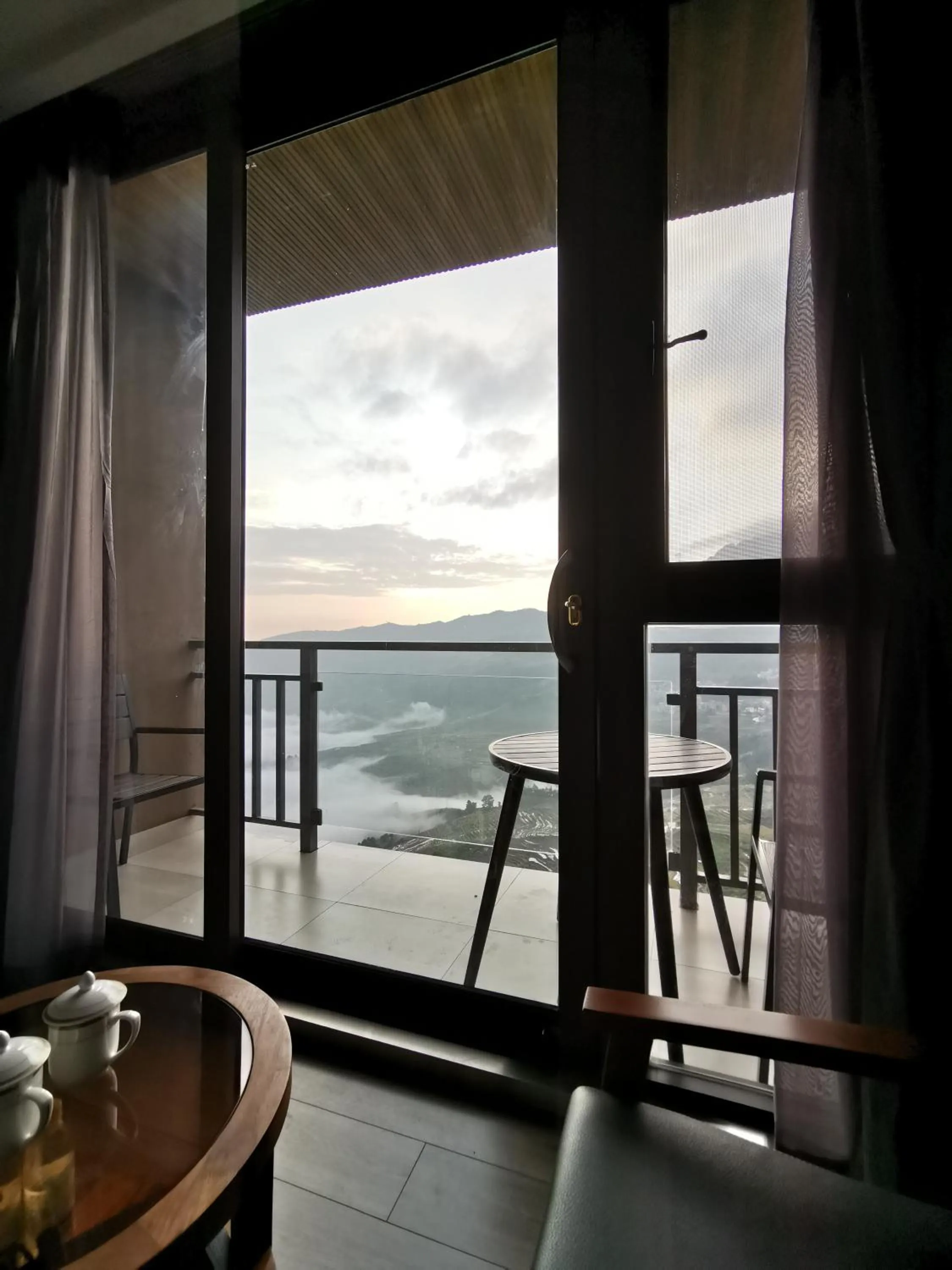 Balcony/Terrace in Beyond The Cloud