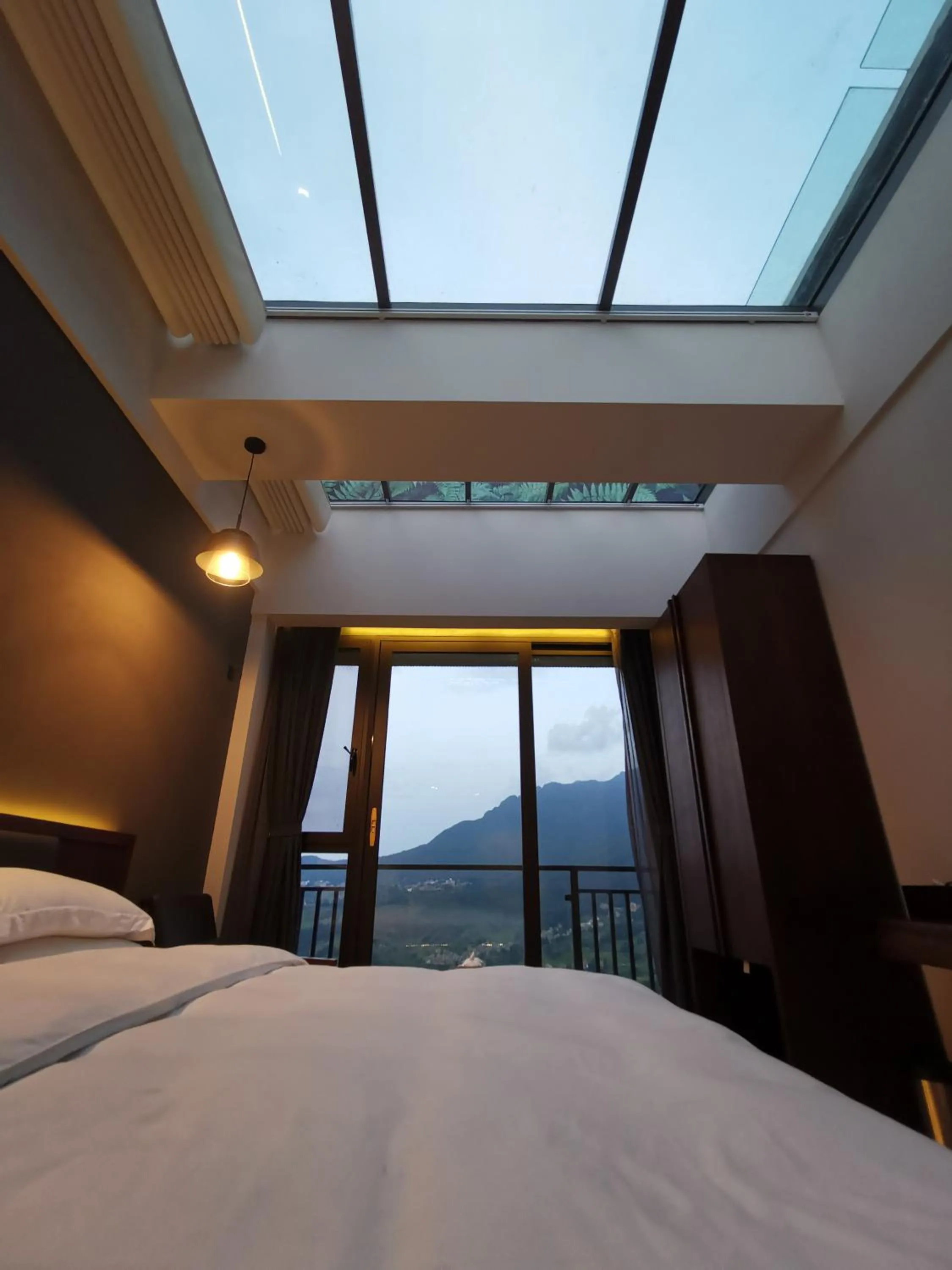 Photo of the whole room in Beyond The Cloud