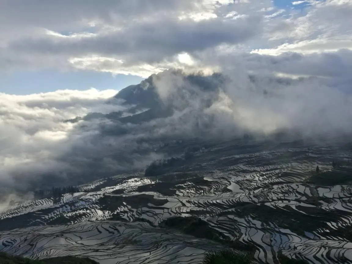 Landmark view in Beyond The Cloud