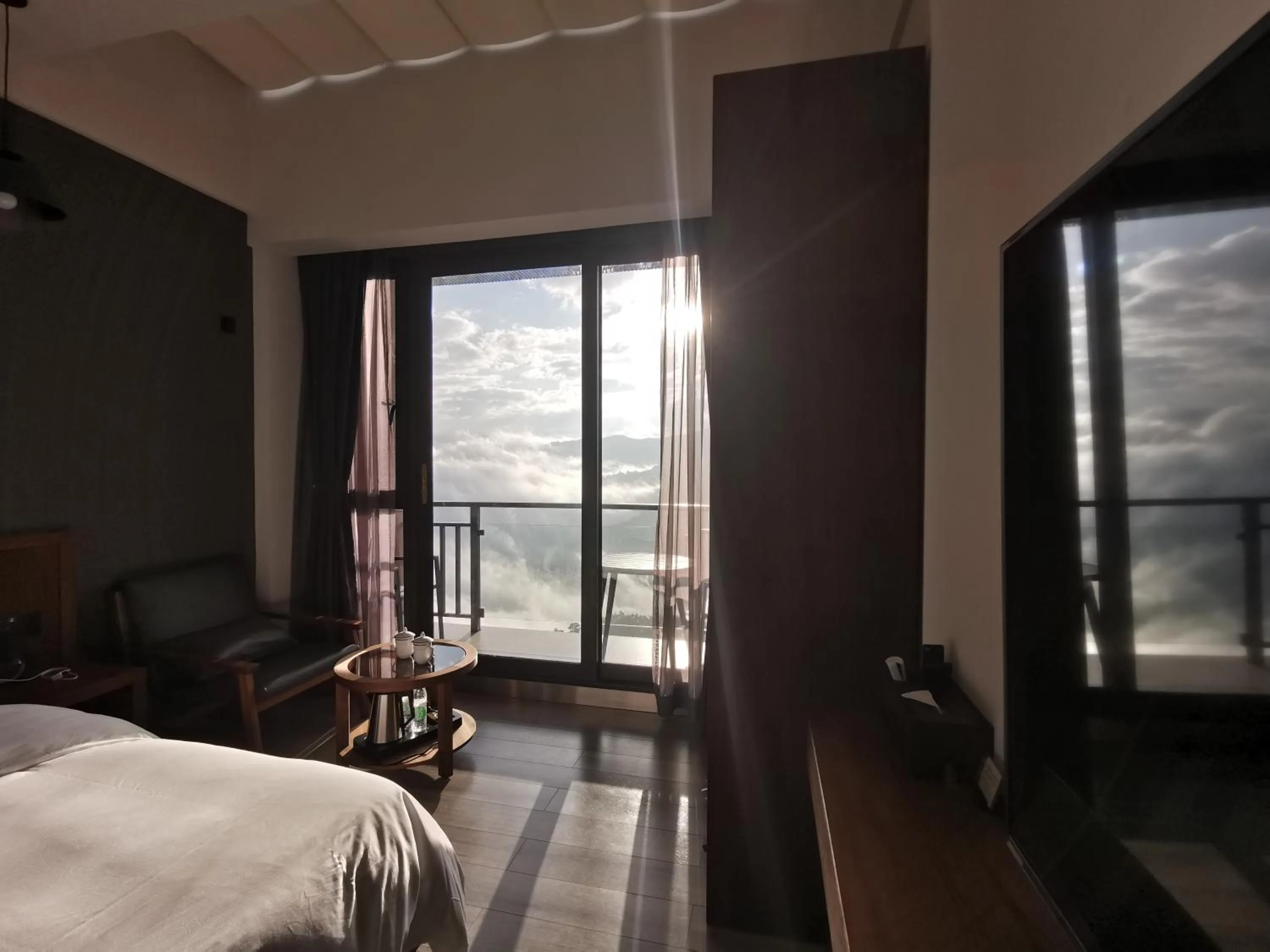 Photo of the whole room in Beyond The Cloud