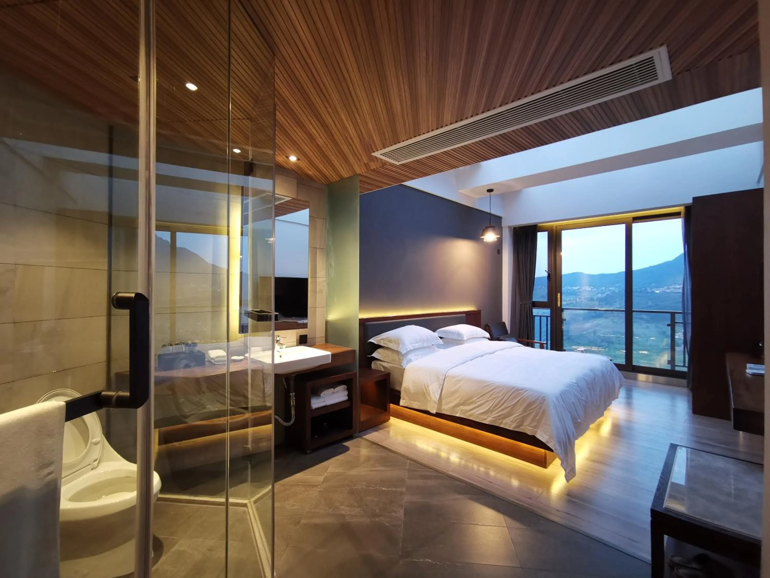 Photo of the whole room in Beyond The Cloud