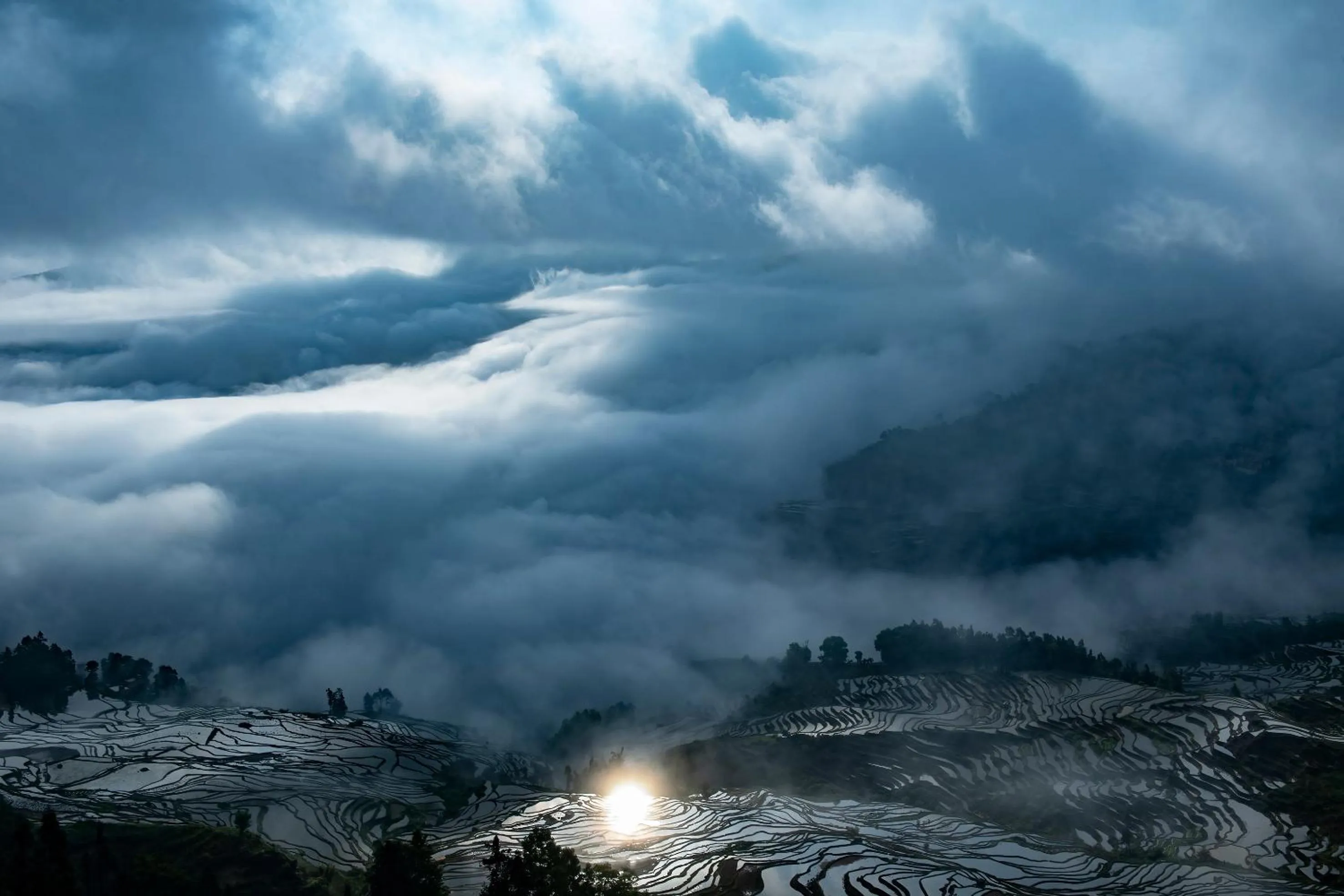 Day in Beyond The Cloud