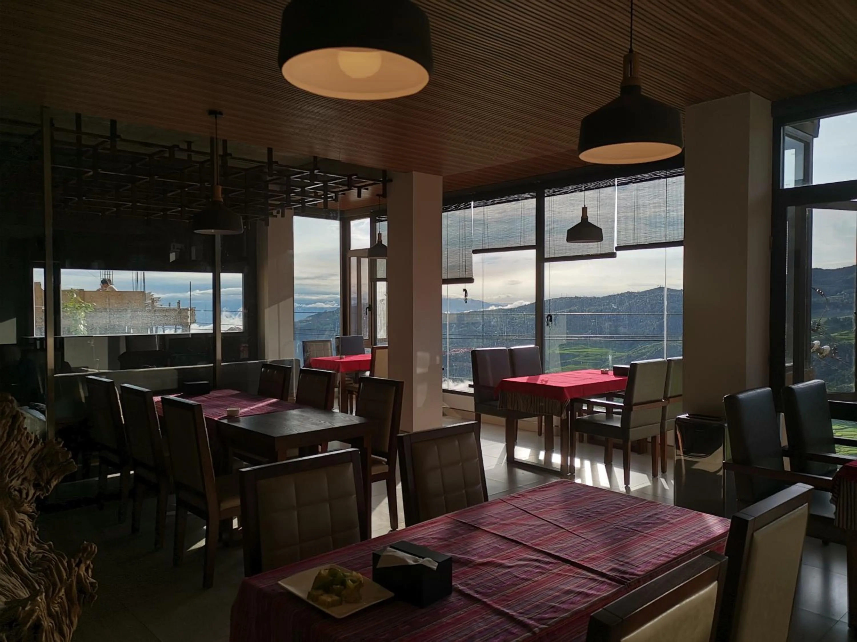 Restaurant/places to eat in Beyond The Cloud