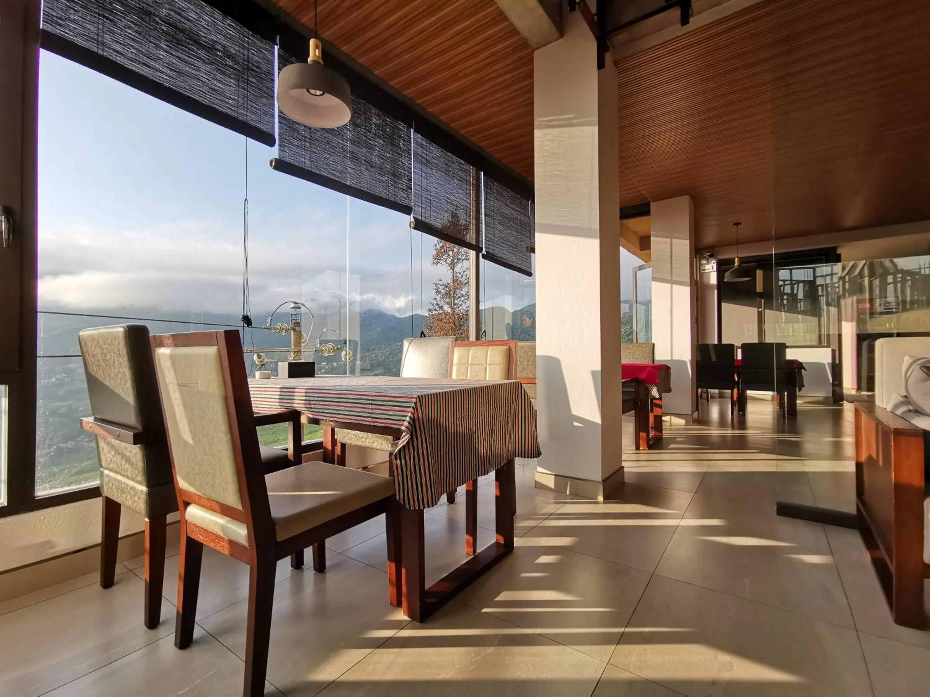 Restaurant/places to eat in Beyond The Cloud