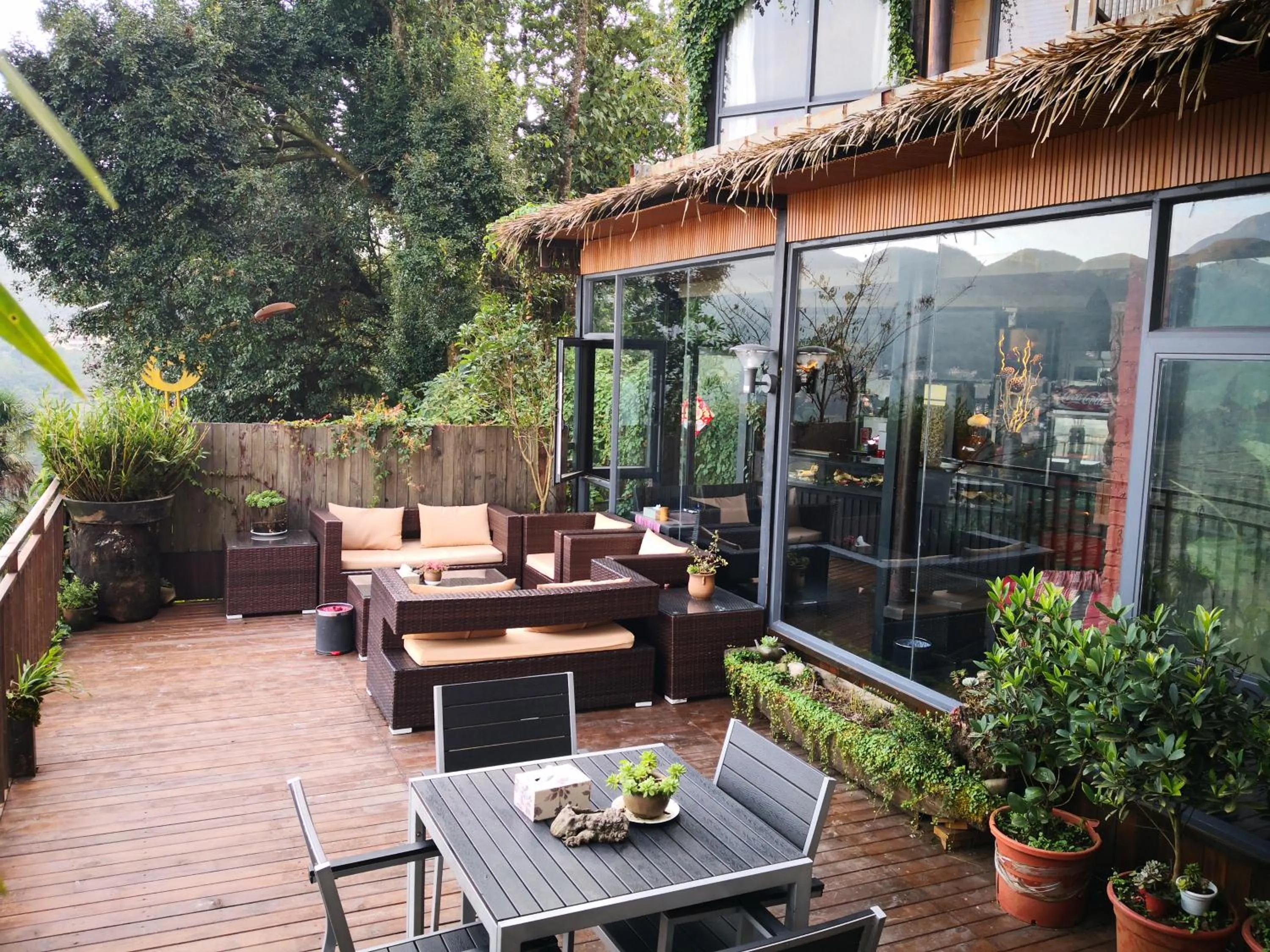 Inner courtyard view in Beyond The Cloud