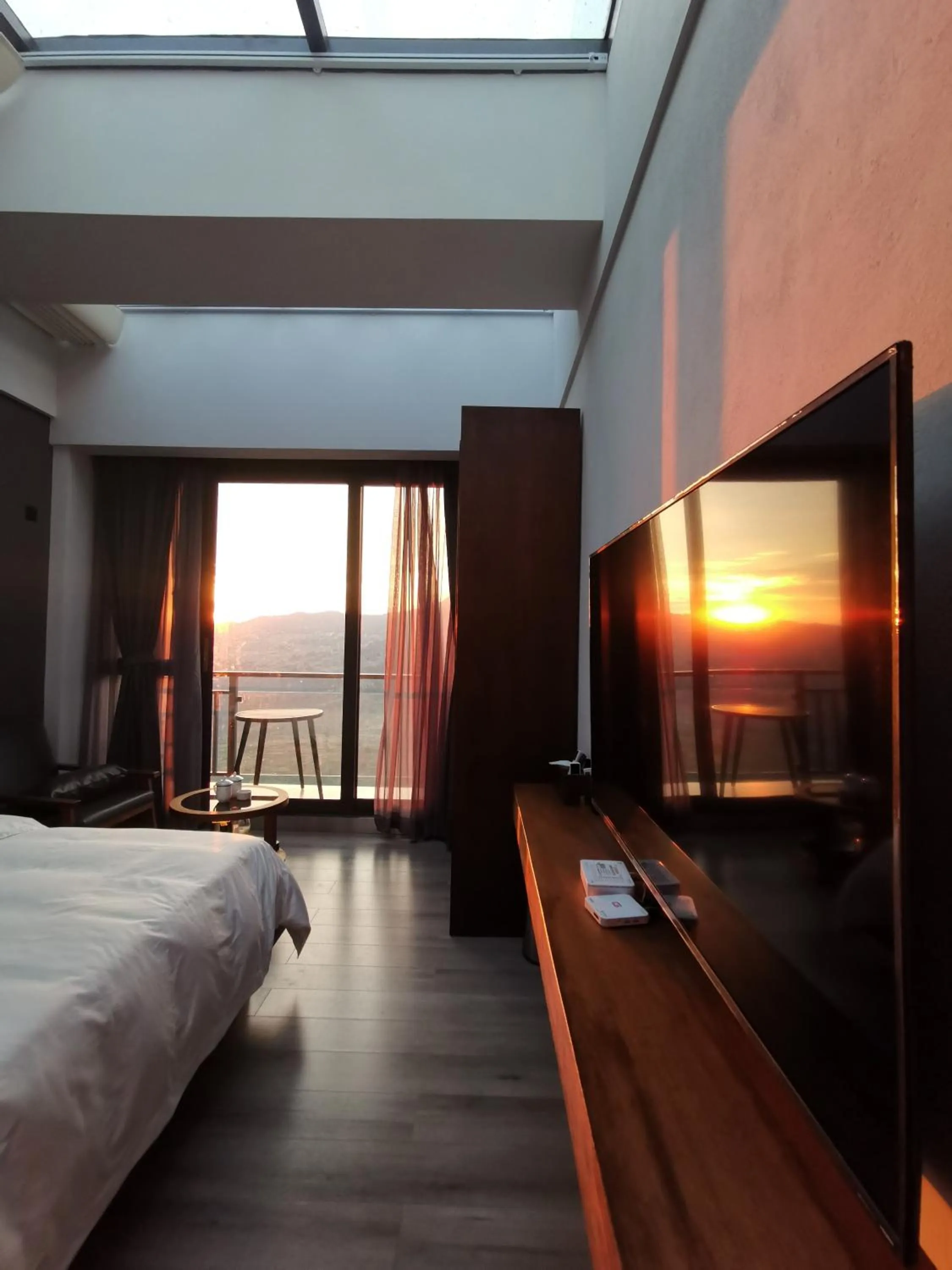 Sunrise in Beyond The Cloud