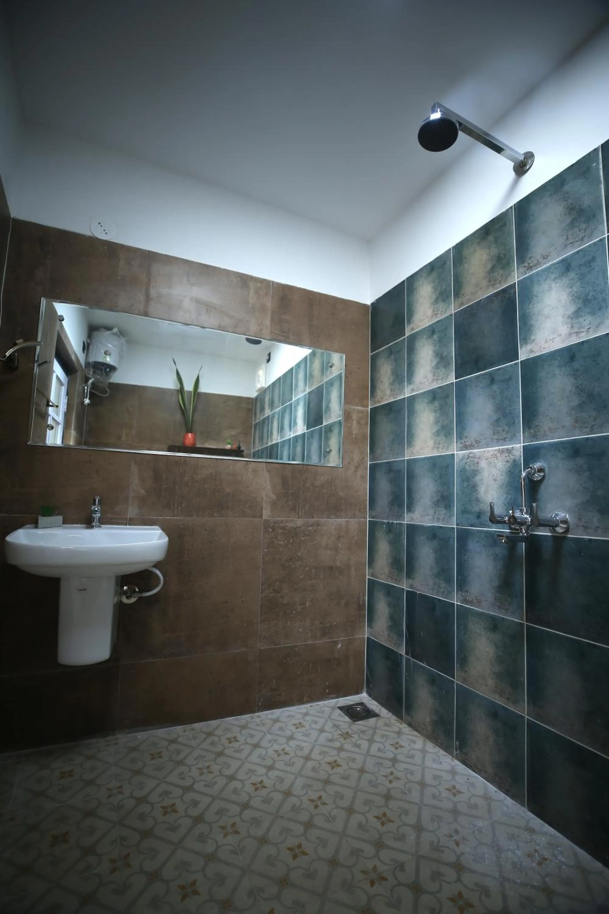 Shower in Craft Hostels