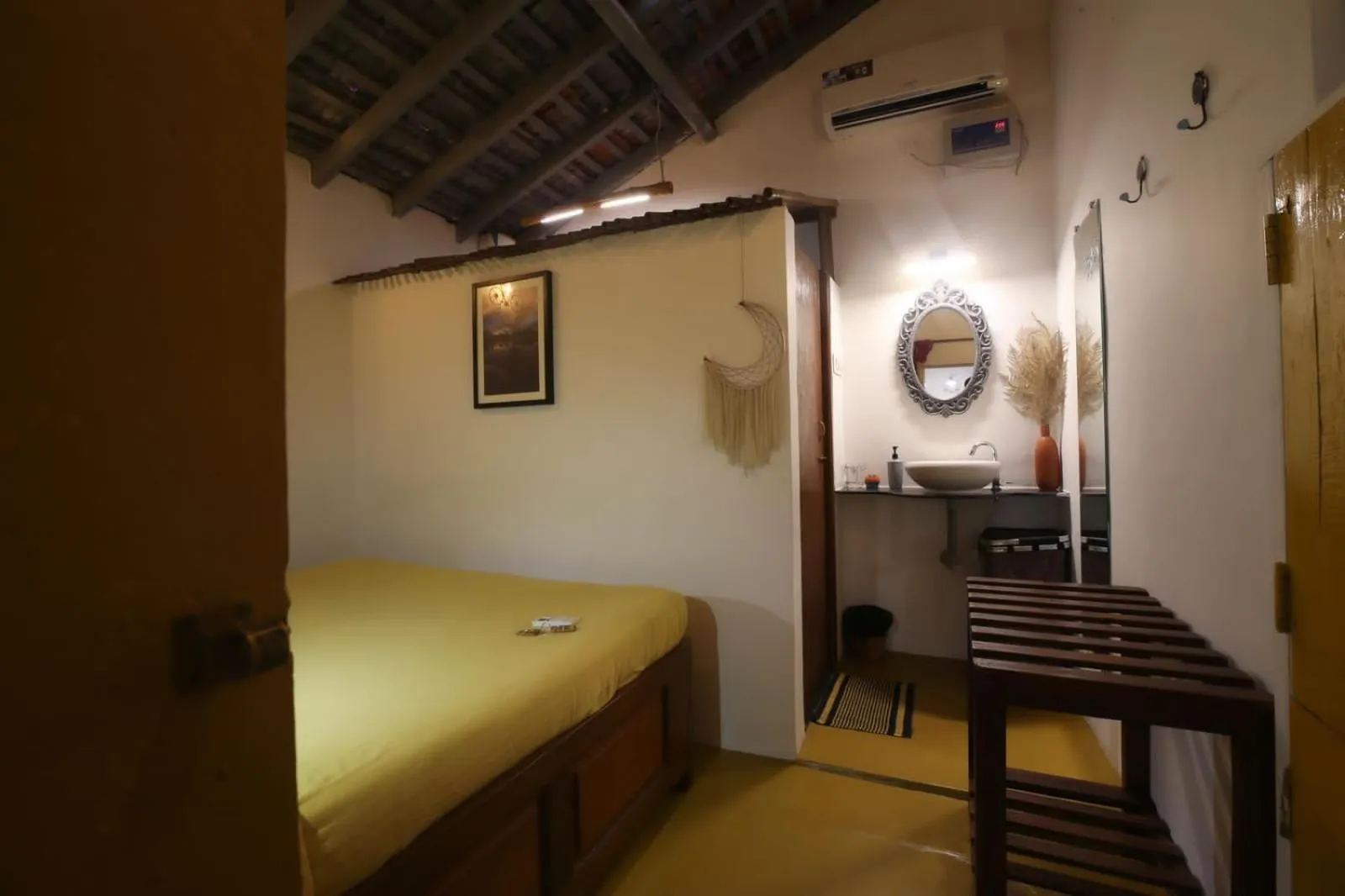 Bedroom, Bed in Craft Hostels