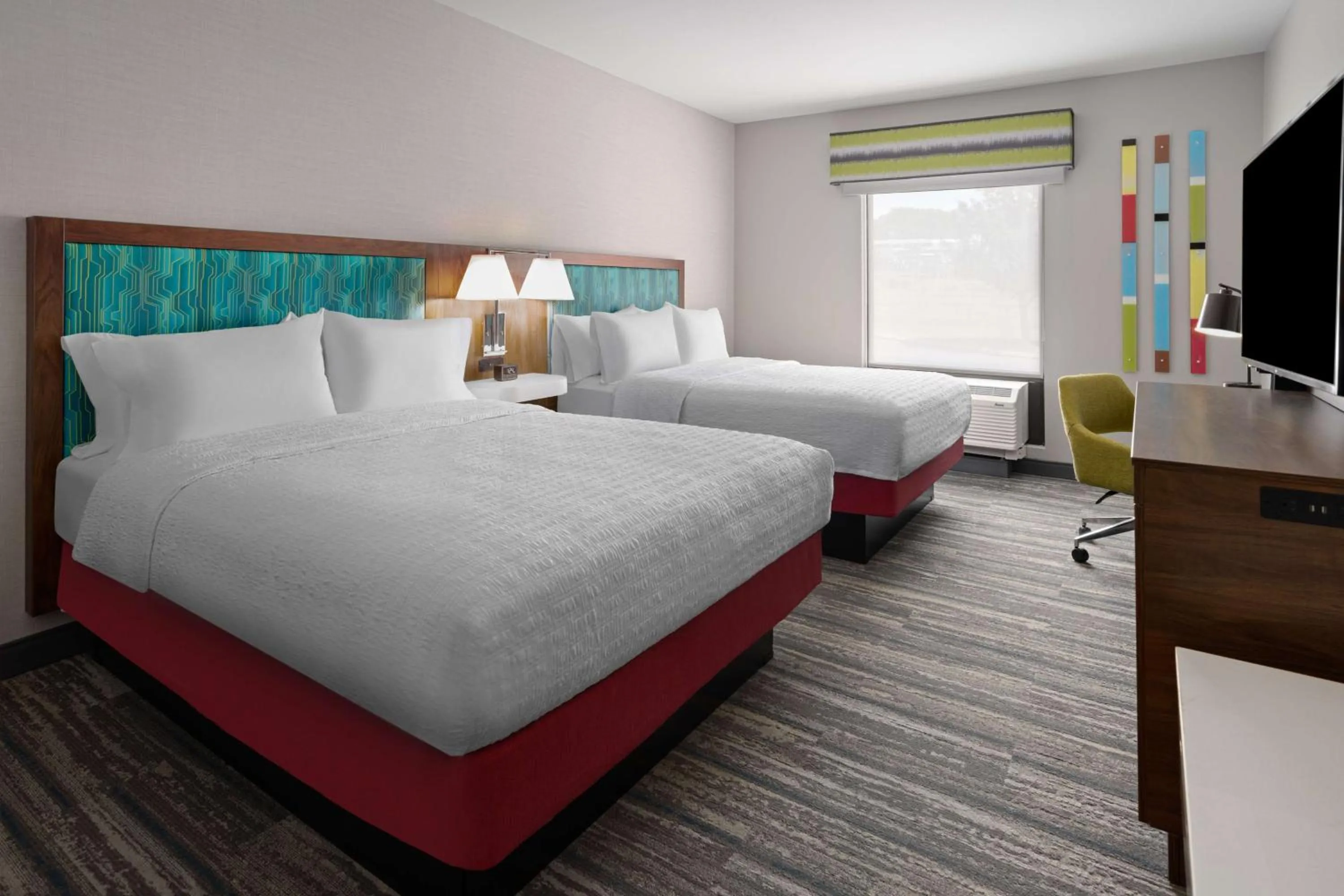 Bed in Hampton Inn Cleveland-Airport/Tiedeman Road