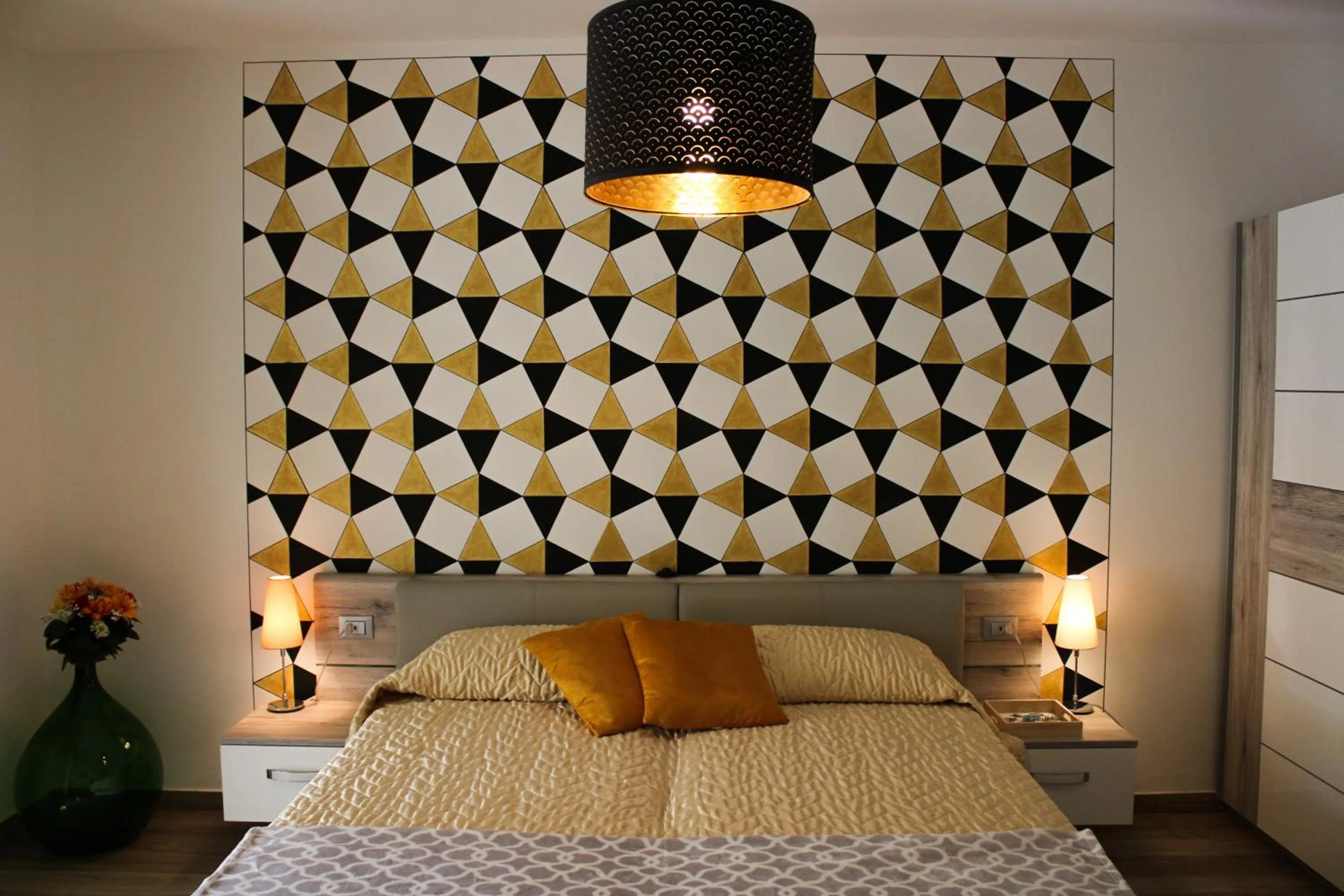 Photo of the whole room, Bed in B&B Villa Pelèr