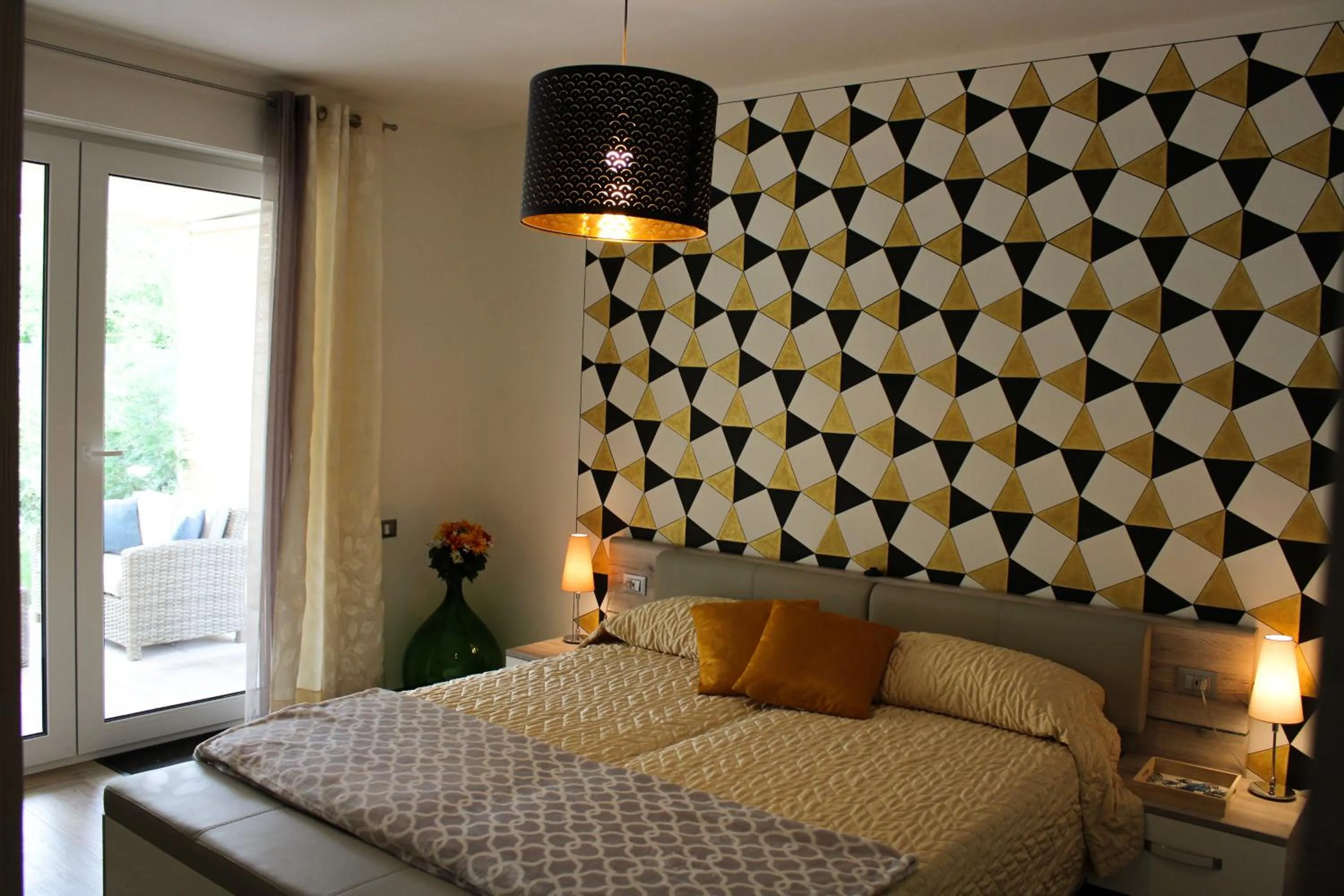 Photo of the whole room, Bed in B&B Villa Pelèr