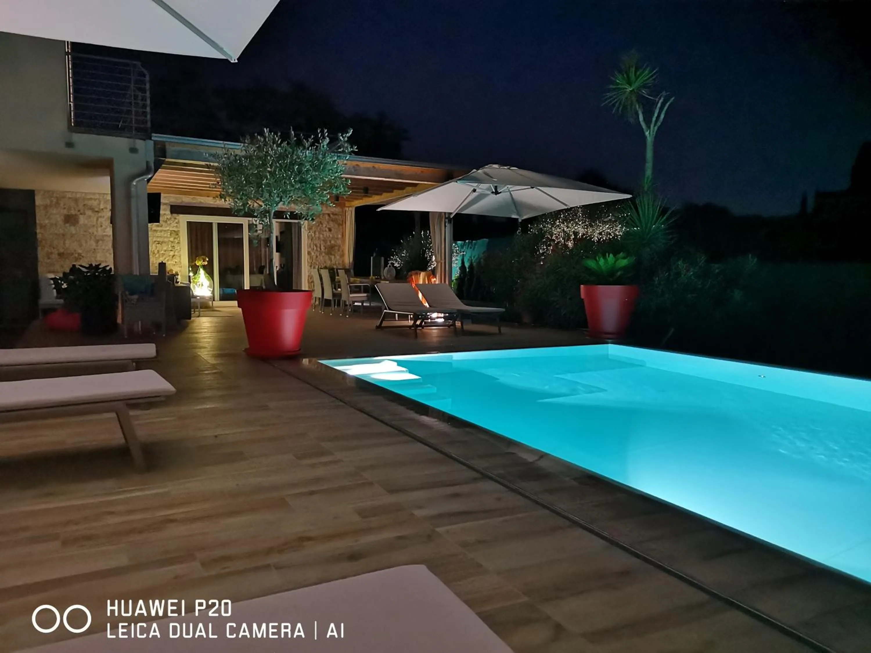 Property building in B&B Villa Pelèr