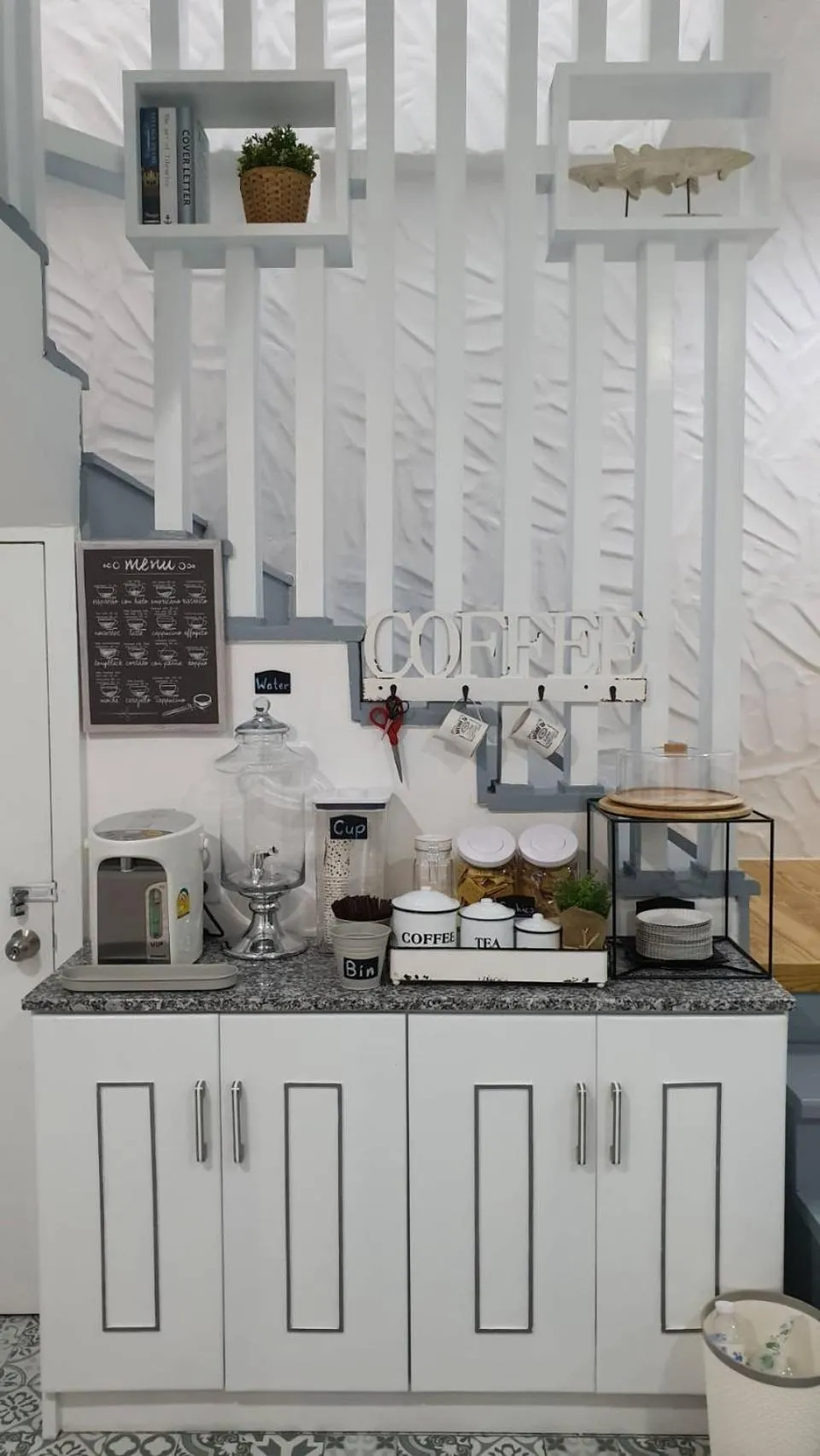 Coffee/tea facilities in Phi Phi Indigo Hotel