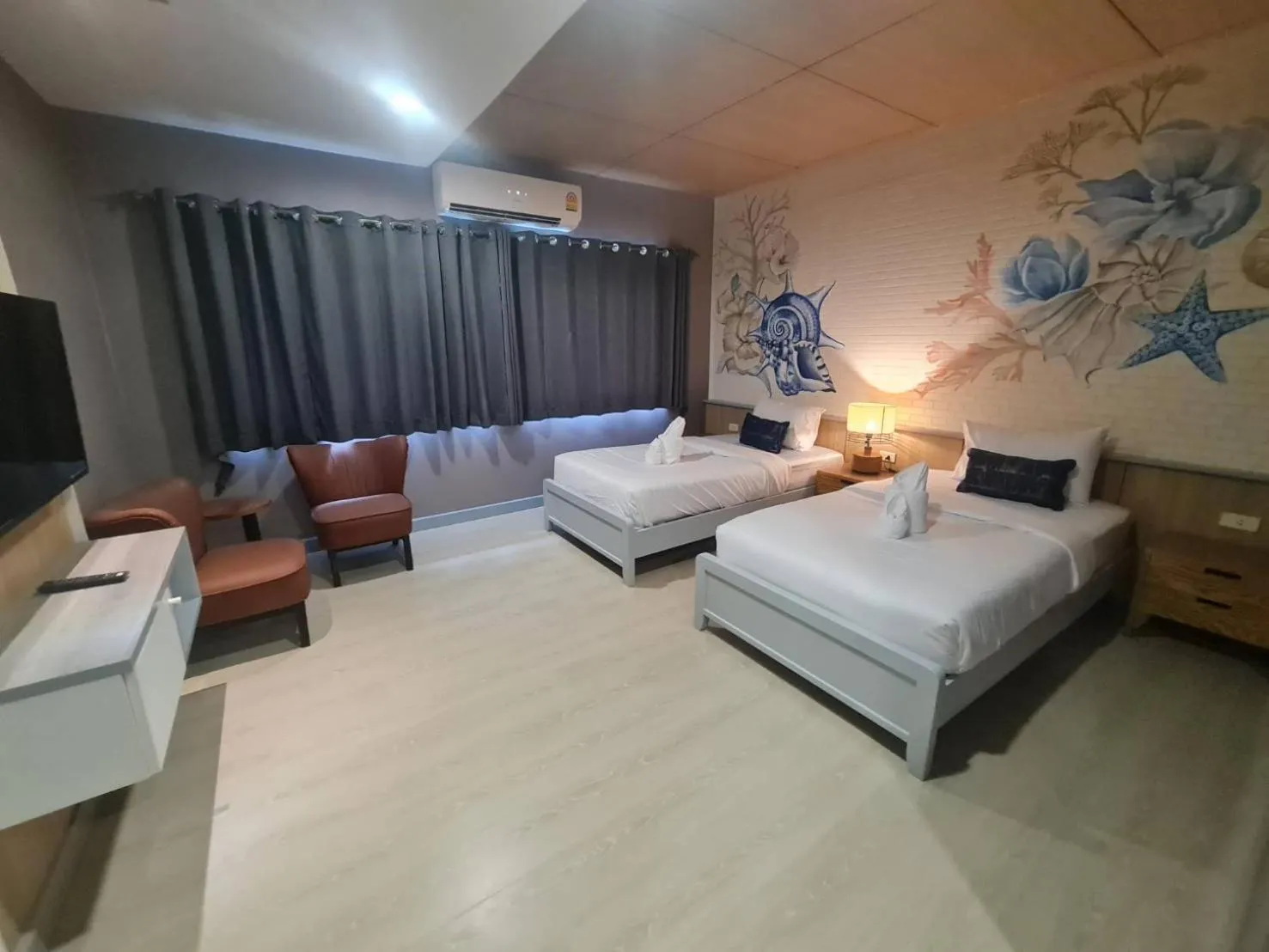 Bed in Phi Phi Indigo Hotel