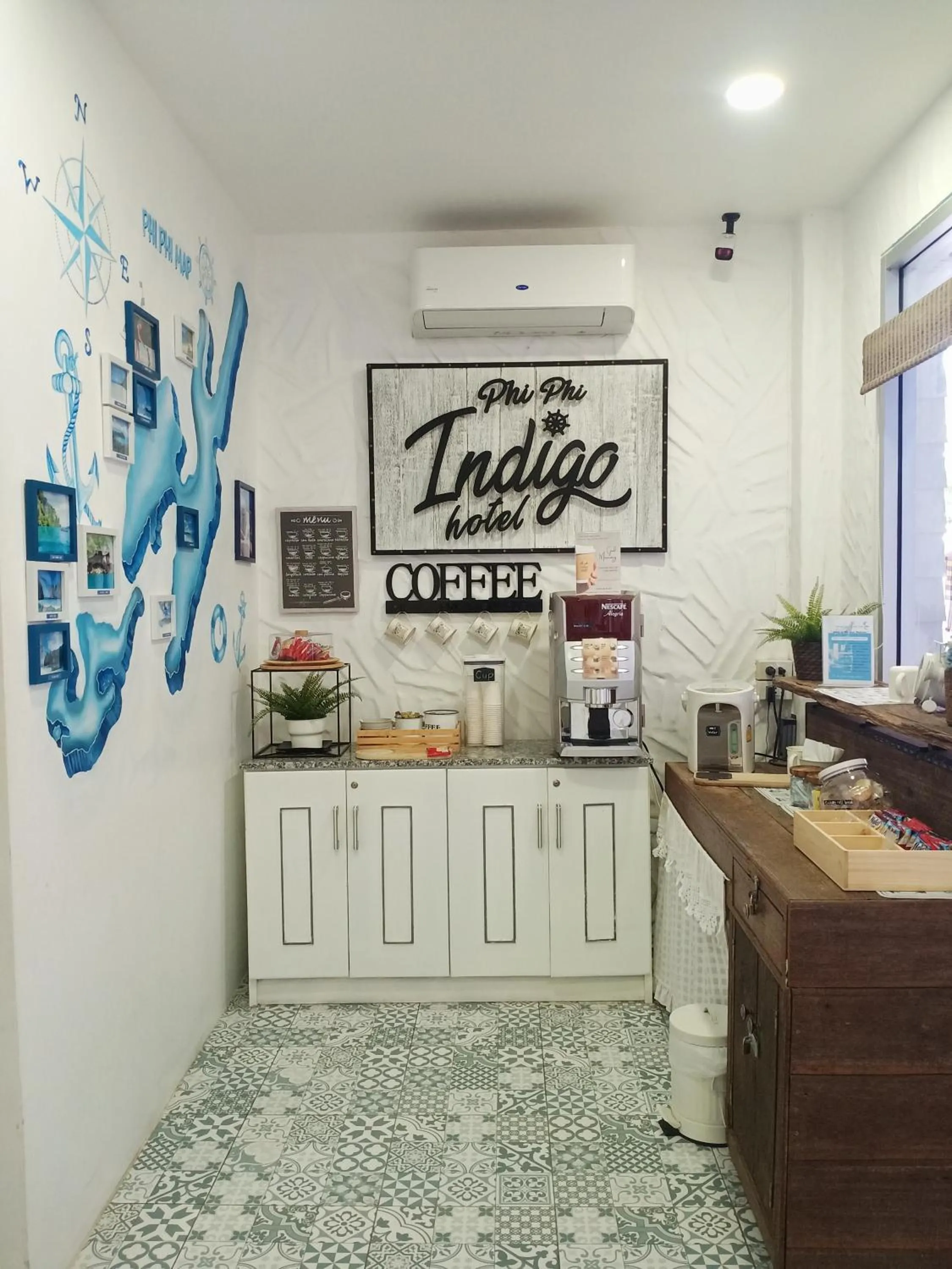 Restaurant/places to eat in Phi Phi Indigo Hotel