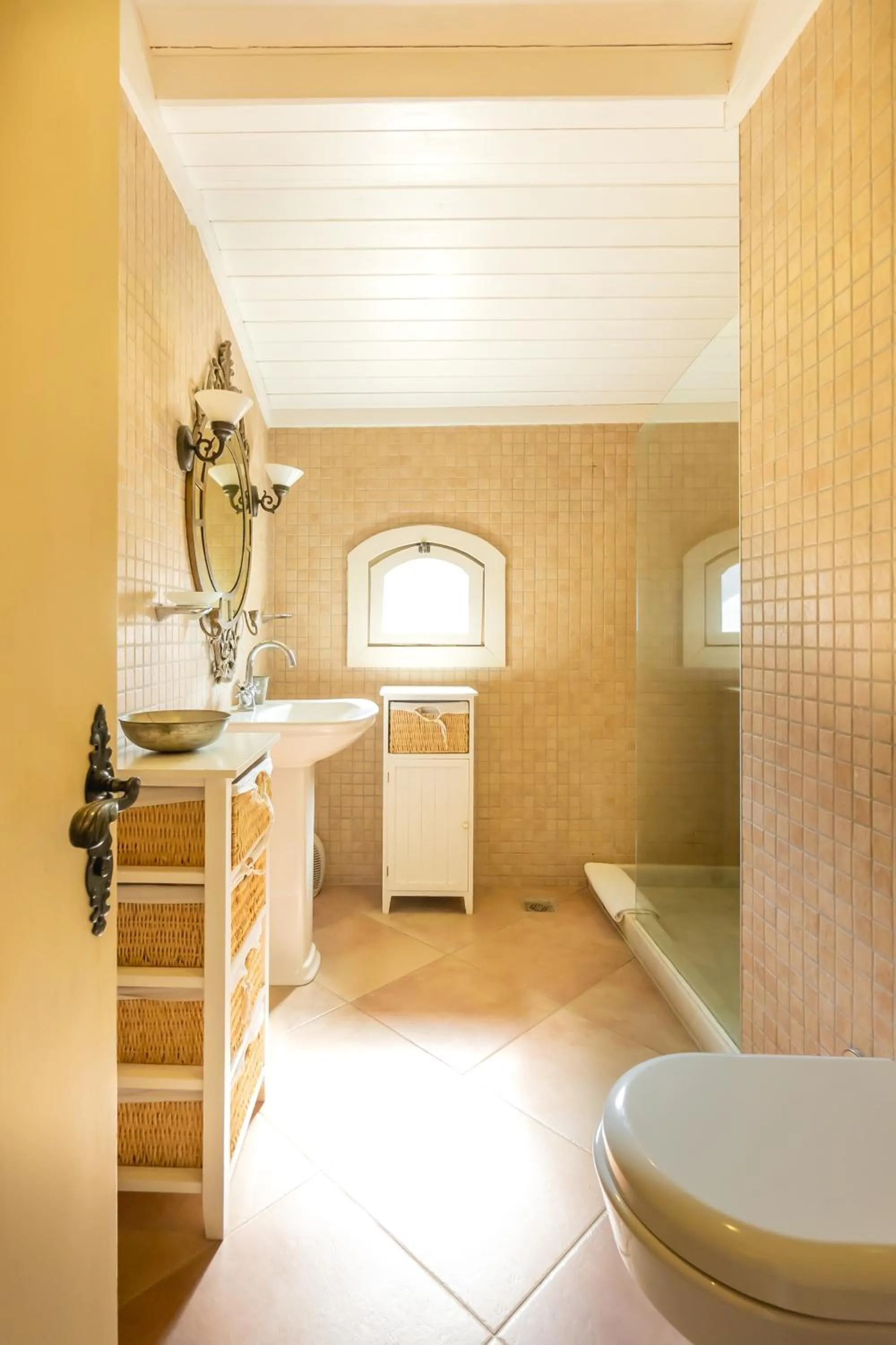 Bathroom in Gullu Konaklari