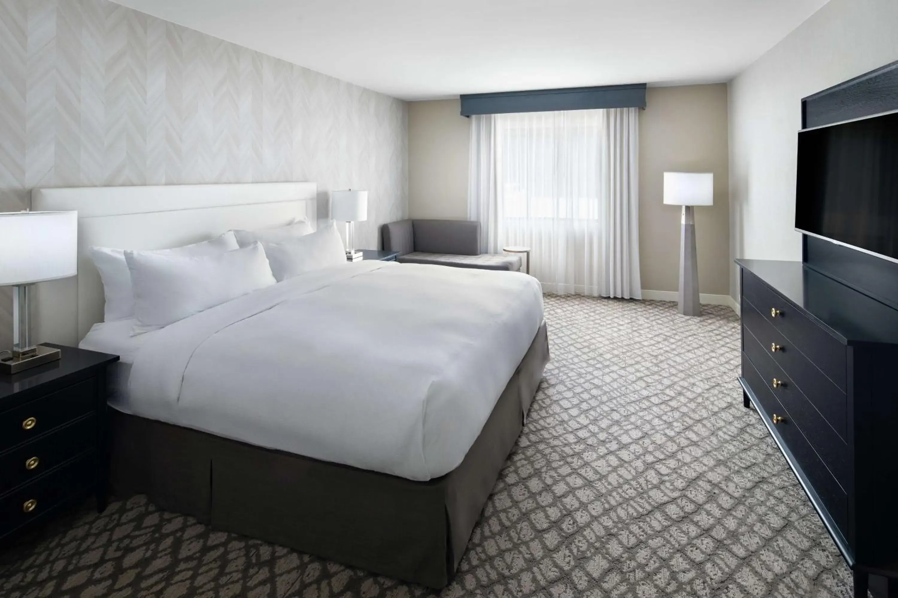 Two-Bedroom Suite with One King Bed or Two Queen Beds and Full Kitchen in DoubleTree Suites by Hilton Charlotte/SouthPark Two-Bedroom Suite with One King Bed or Two Queen Beds and Full Kitchen in DoubleTree Suites by Hilton Charlotte/SouthPark