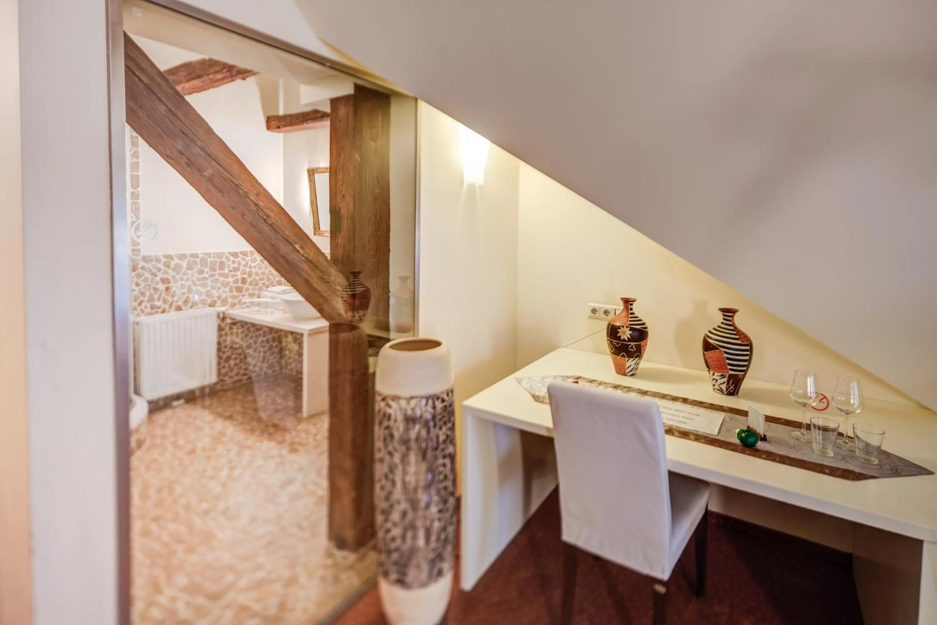 Photo of the whole room in Hotel Kiwano Graz