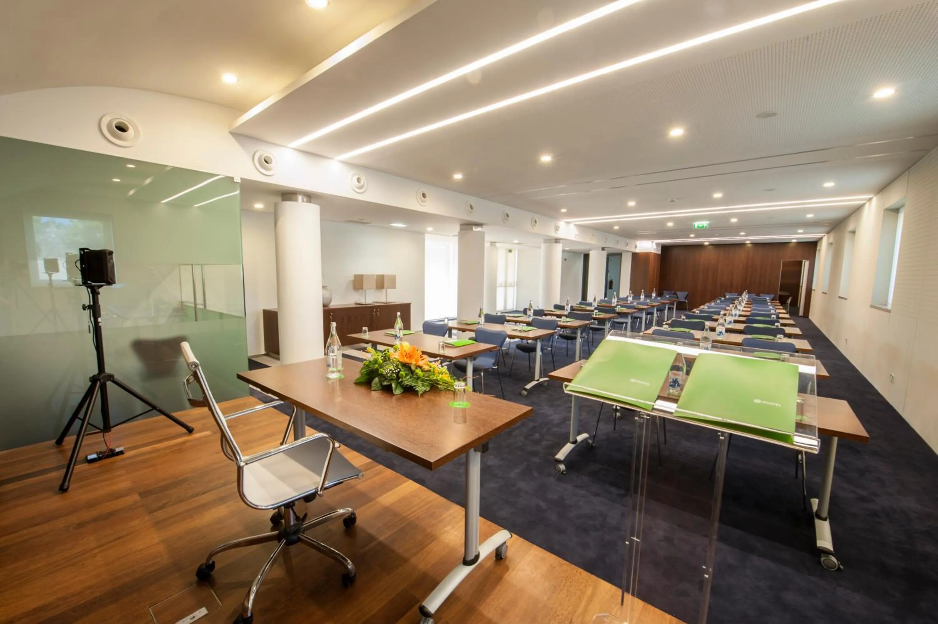 Business facilities in INATEL Cerveira Hotel