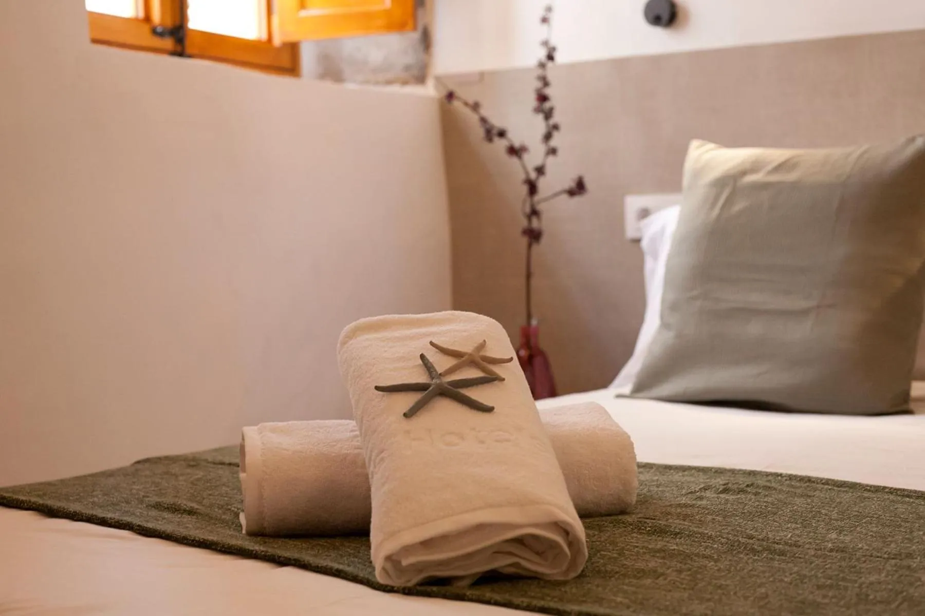 Bed in My Rooms Artà Adults Only by My Rooms Hotels TI