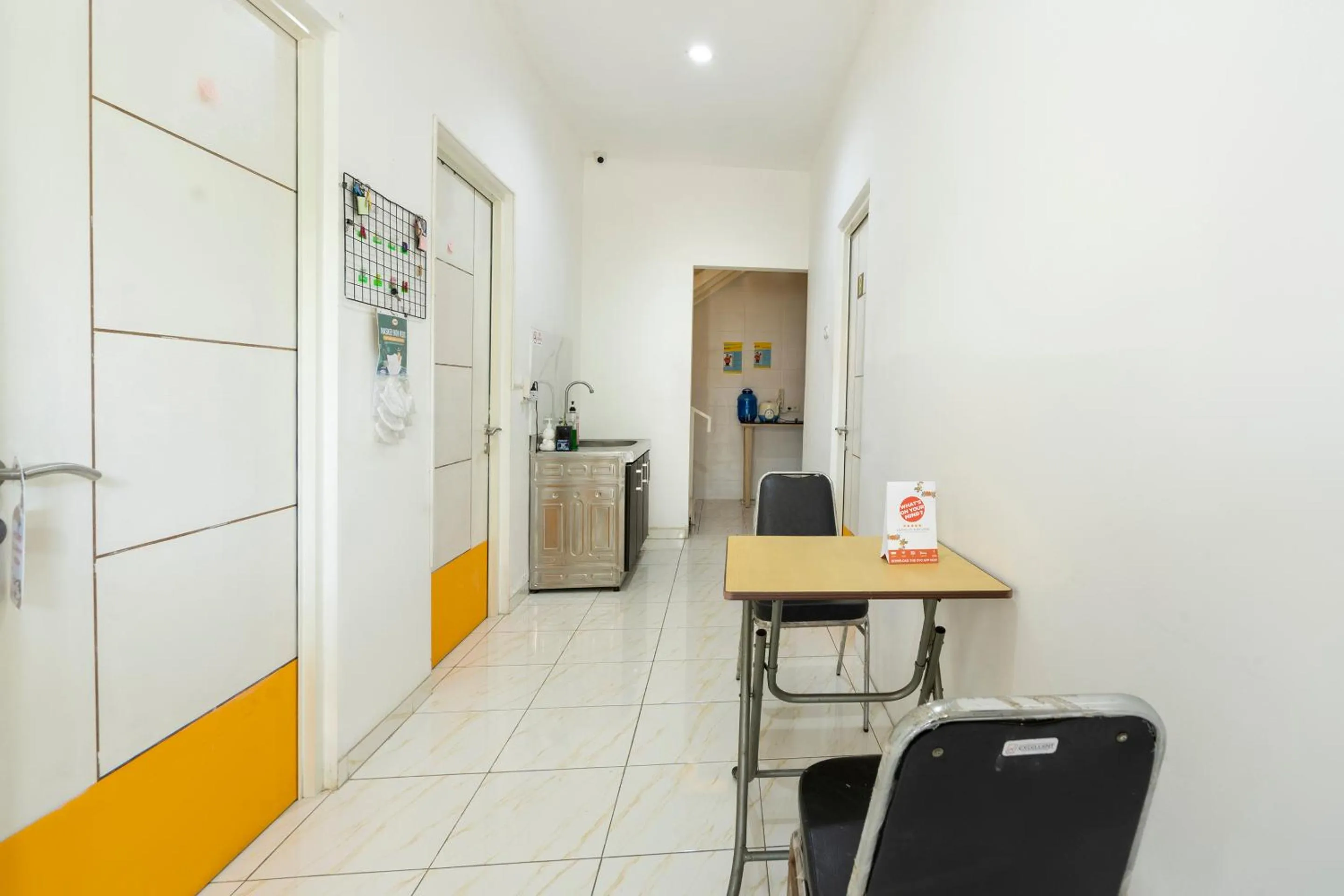 Lobby or reception in OYO 3782 Gunung Anyar