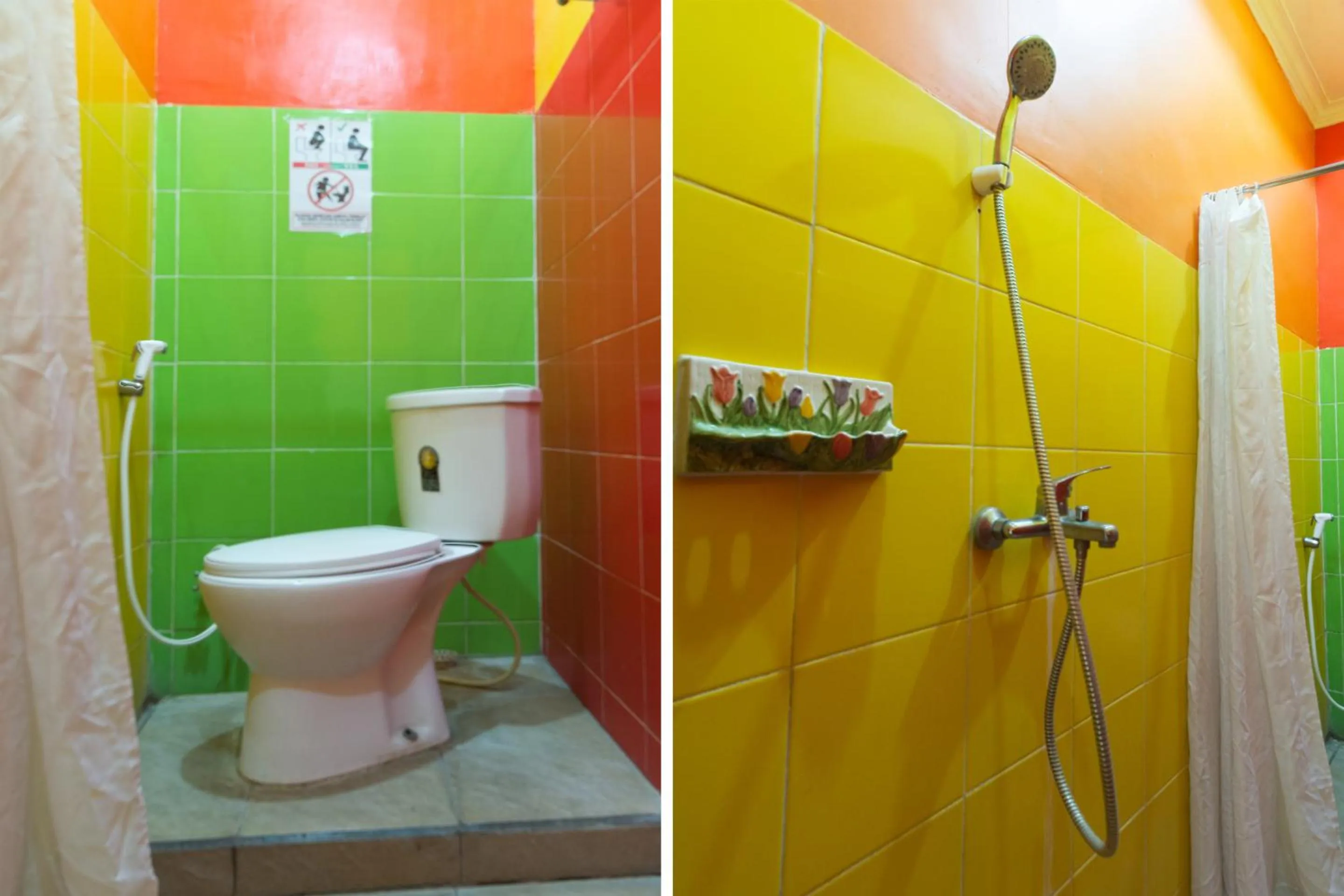 Bathroom in Homestay Gayatri Sawojajar near Univ Negeri Malang Kampus 2 Mitra RedDoorz