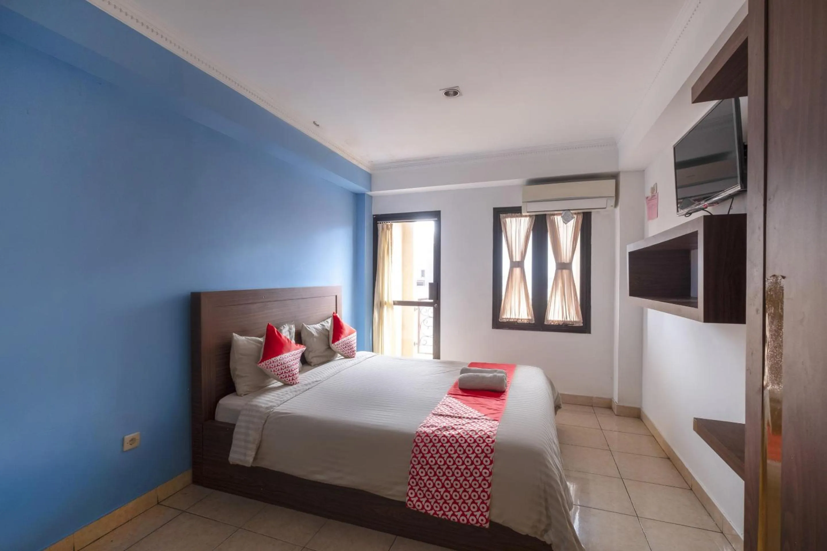 Bedroom, Bed in Hotel O Cibubur Near Cibubur Junction Formerly Comfort Residence