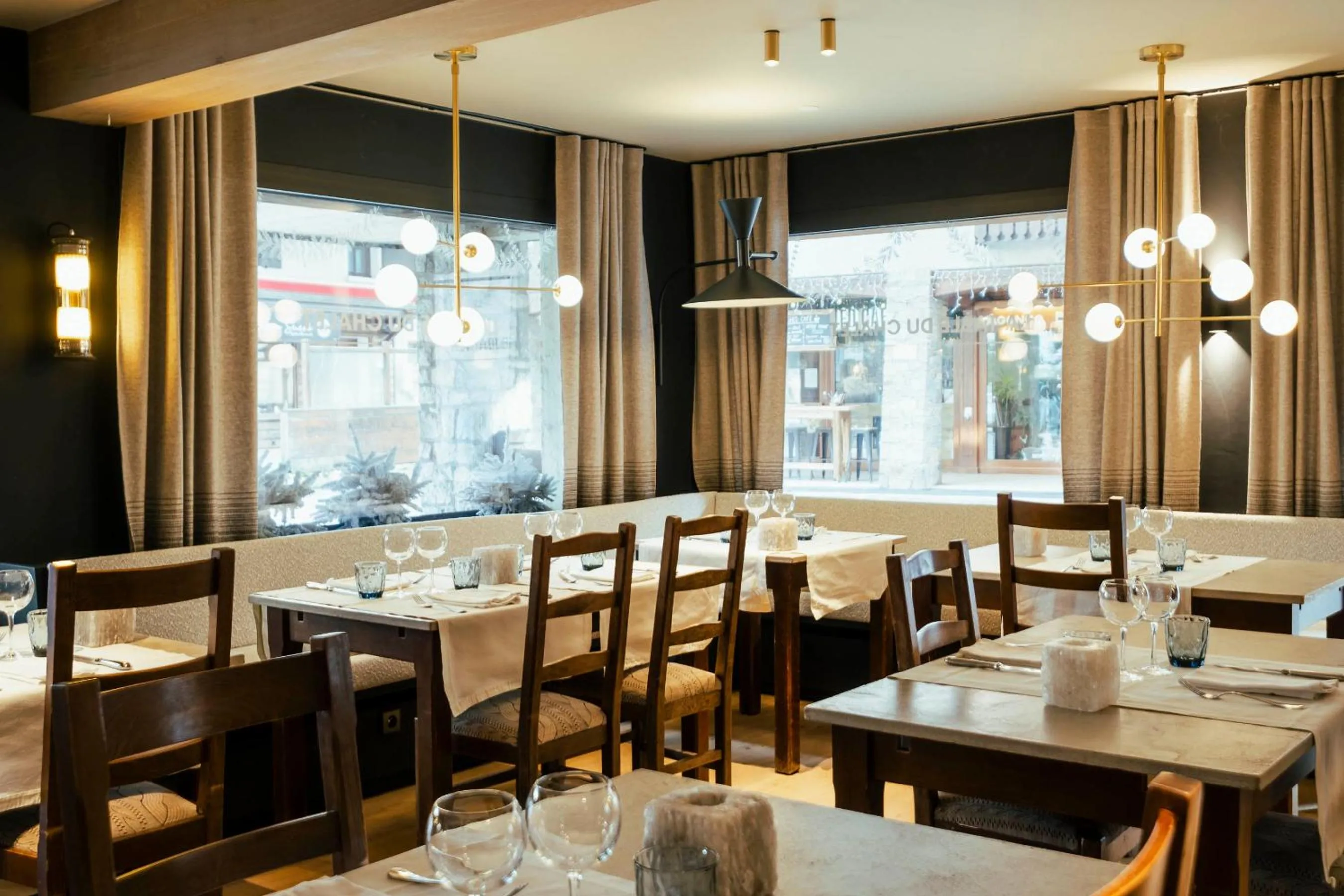 Restaurant/places to eat in Best Western Chalet les Saytels