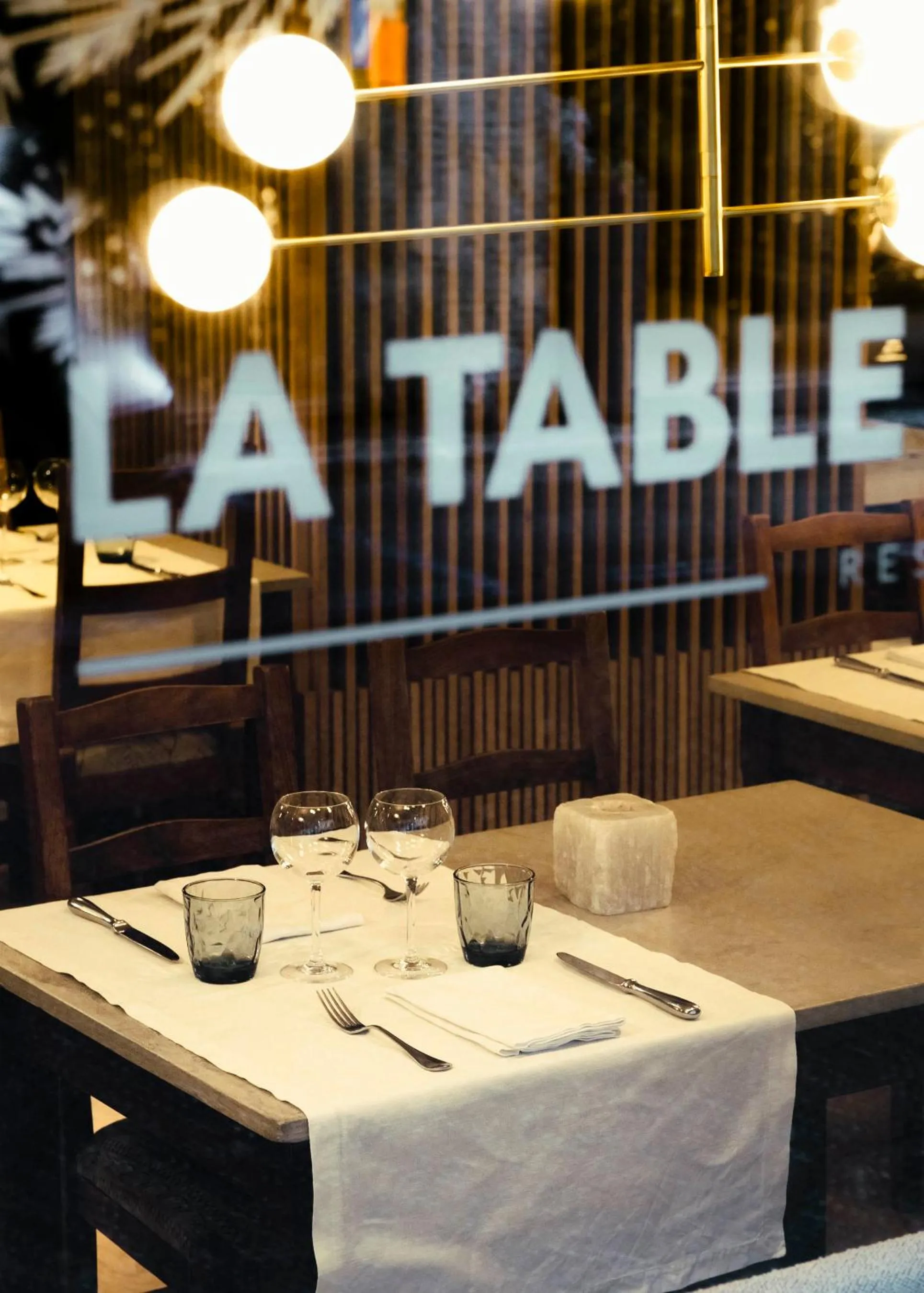 Restaurant/places to eat in Best Western Chalet les Saytels