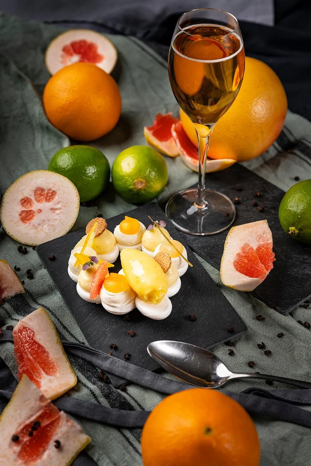 Restaurant/places to eat in Best Western Chalet les Saytels