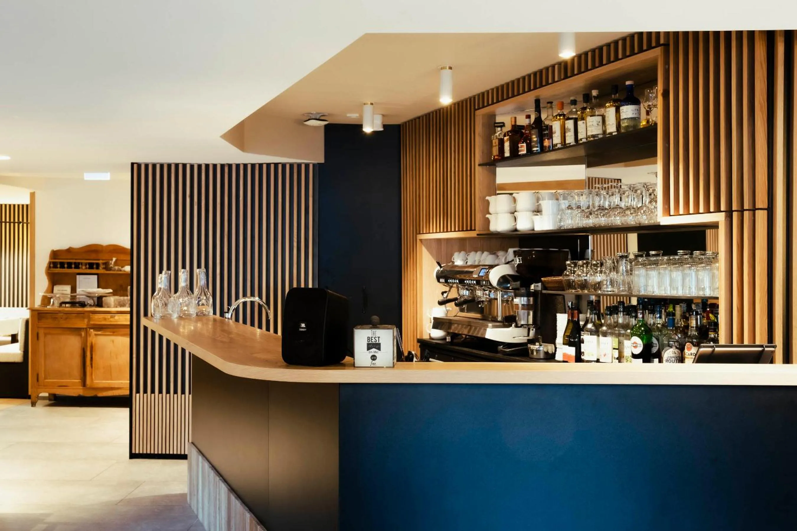 Restaurant/places to eat in Best Western Chalet les Saytels