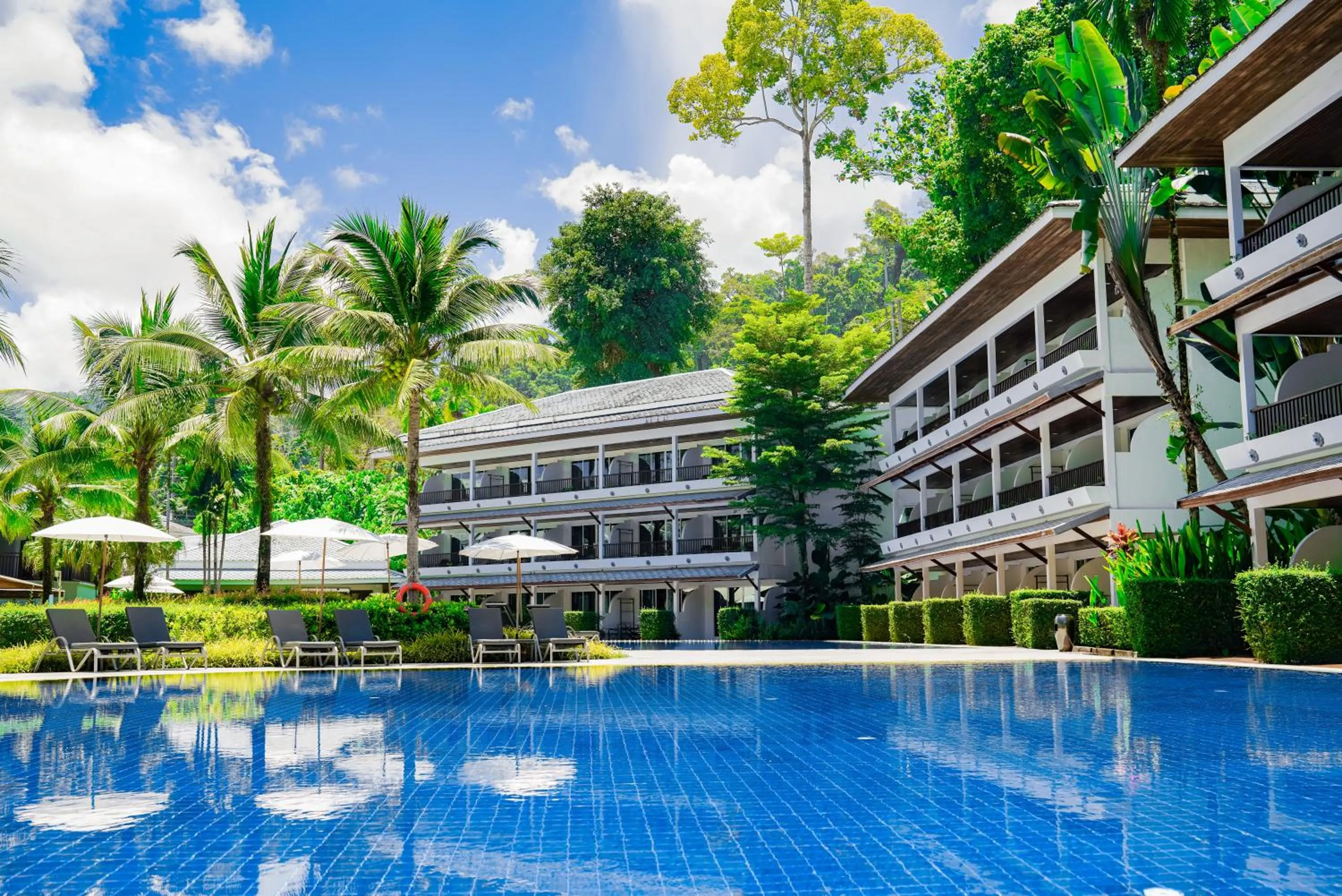 Property building in SENTIDO Khao Lak