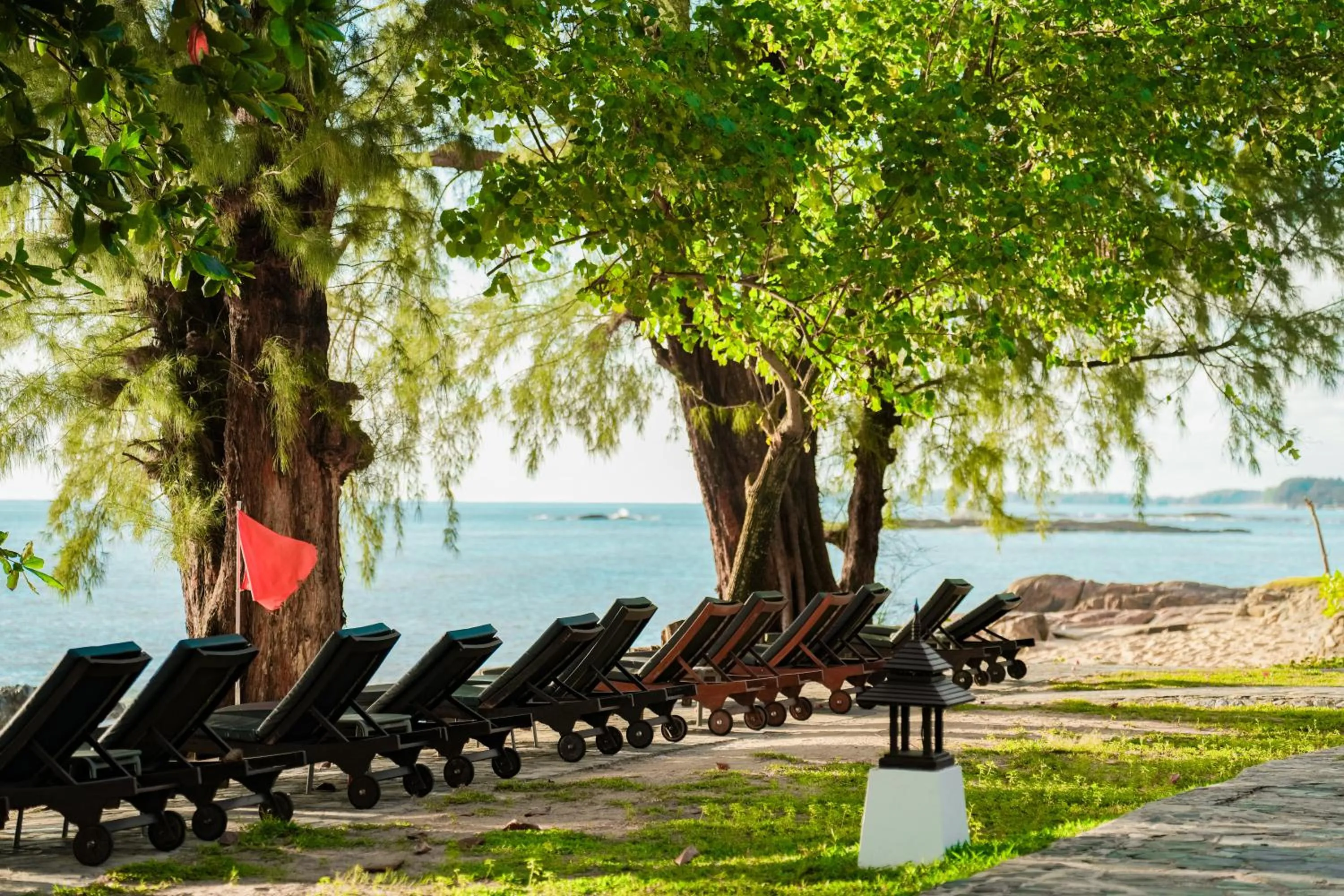 Beach in SENTIDO Khao Lak