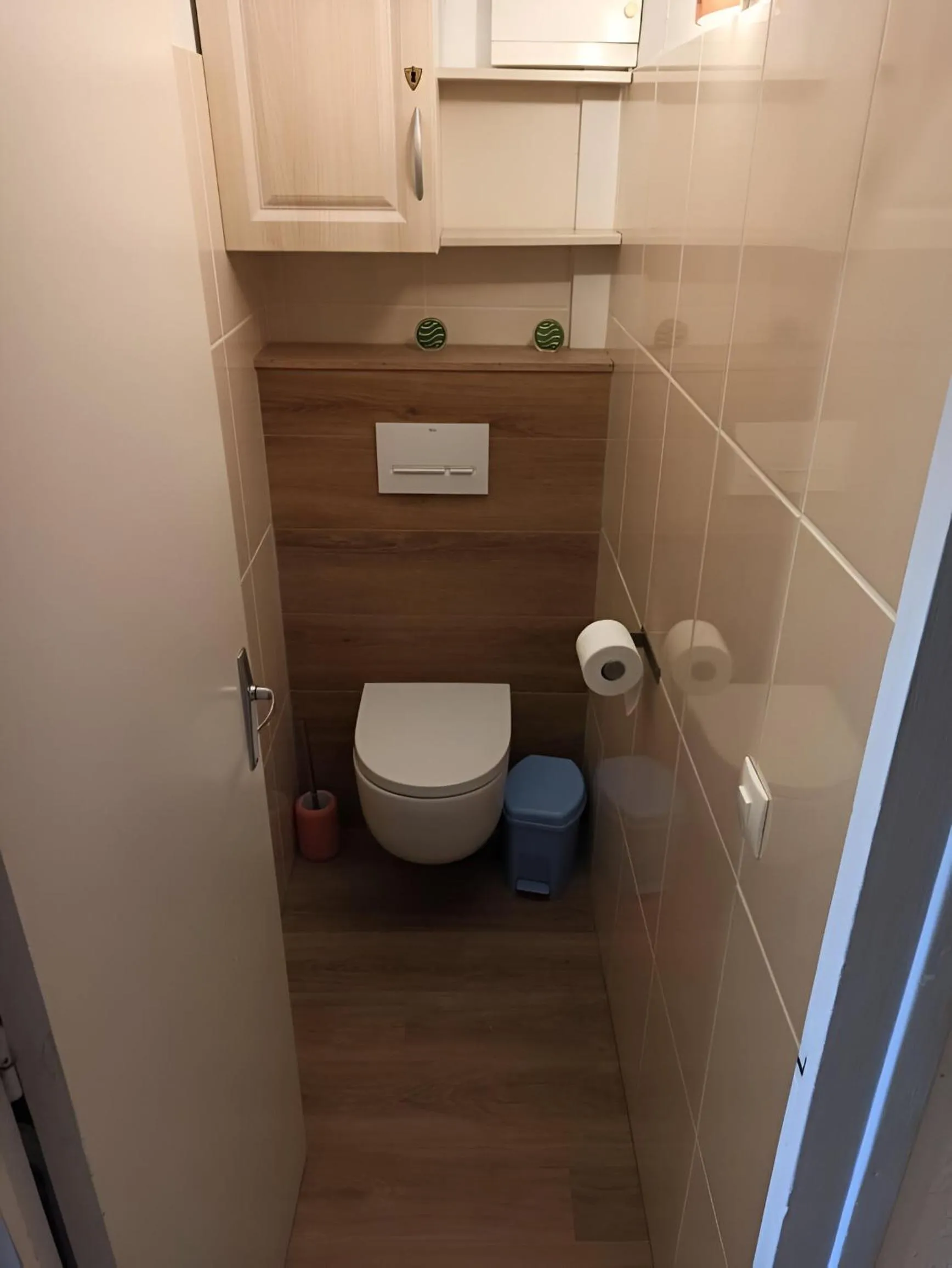 Toilet in Altissim Tres Estrelles
