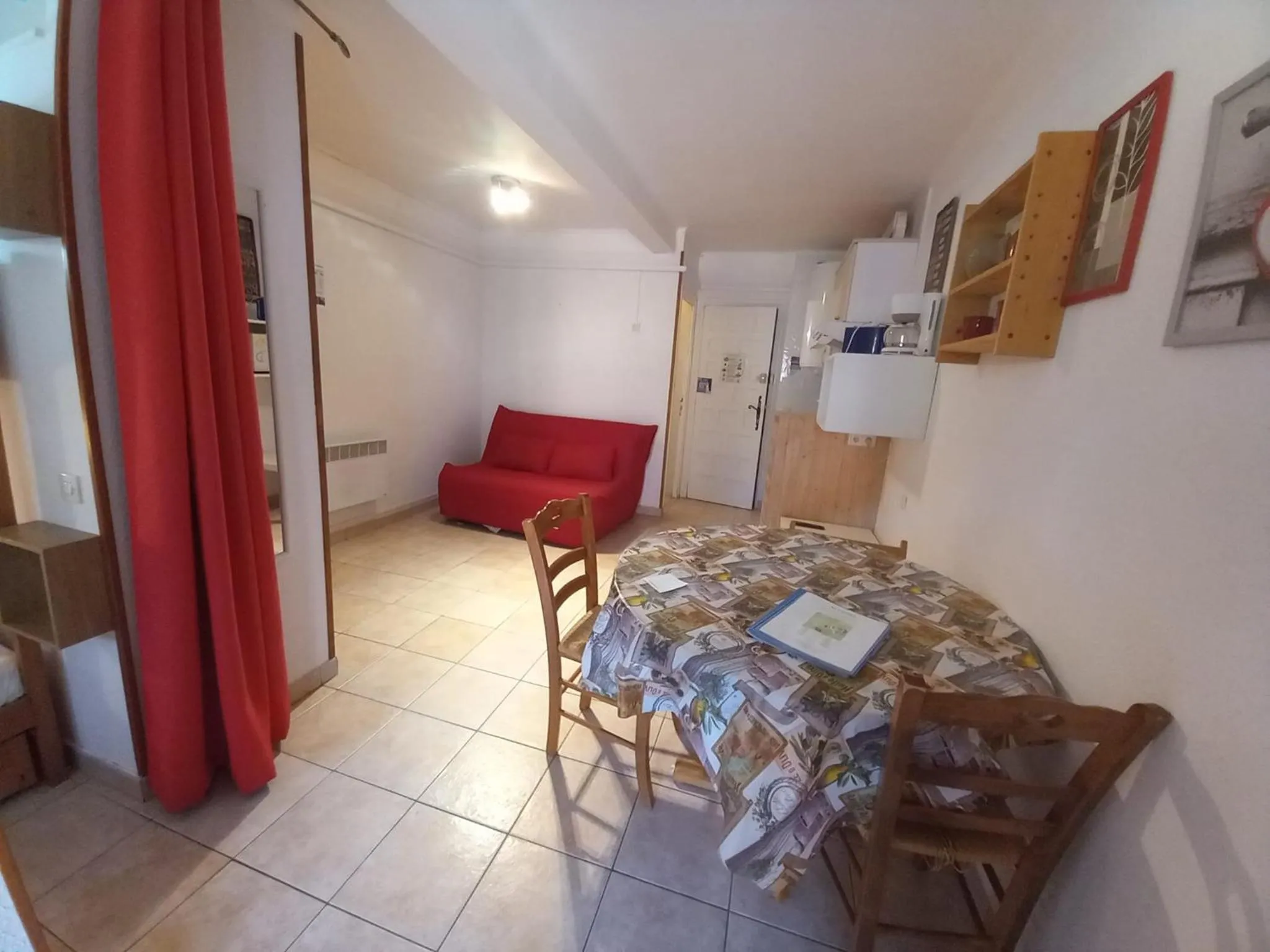 Photo of the whole room in Altissim Tres Estrelles