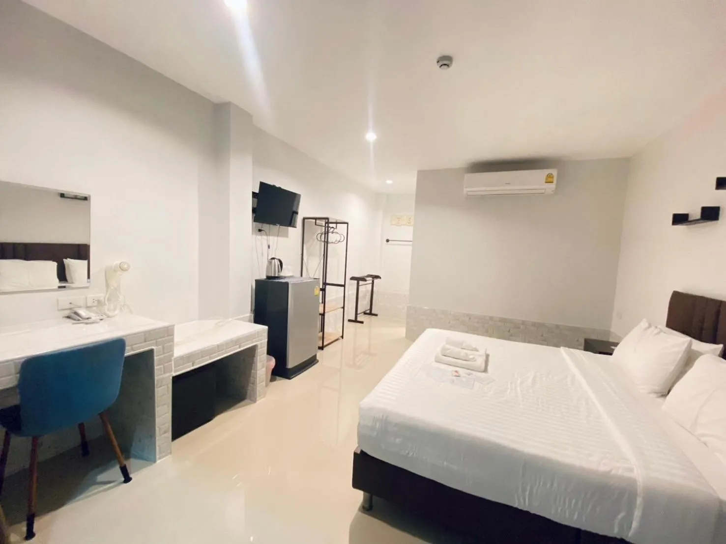 Bedroom, Bed in Makan Resort