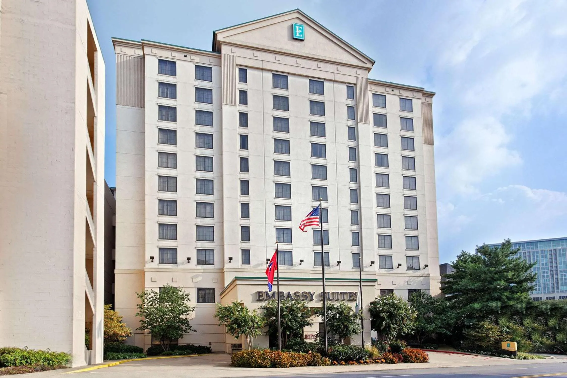 Property building in Embassy Suites Nashville - at Vanderbilt