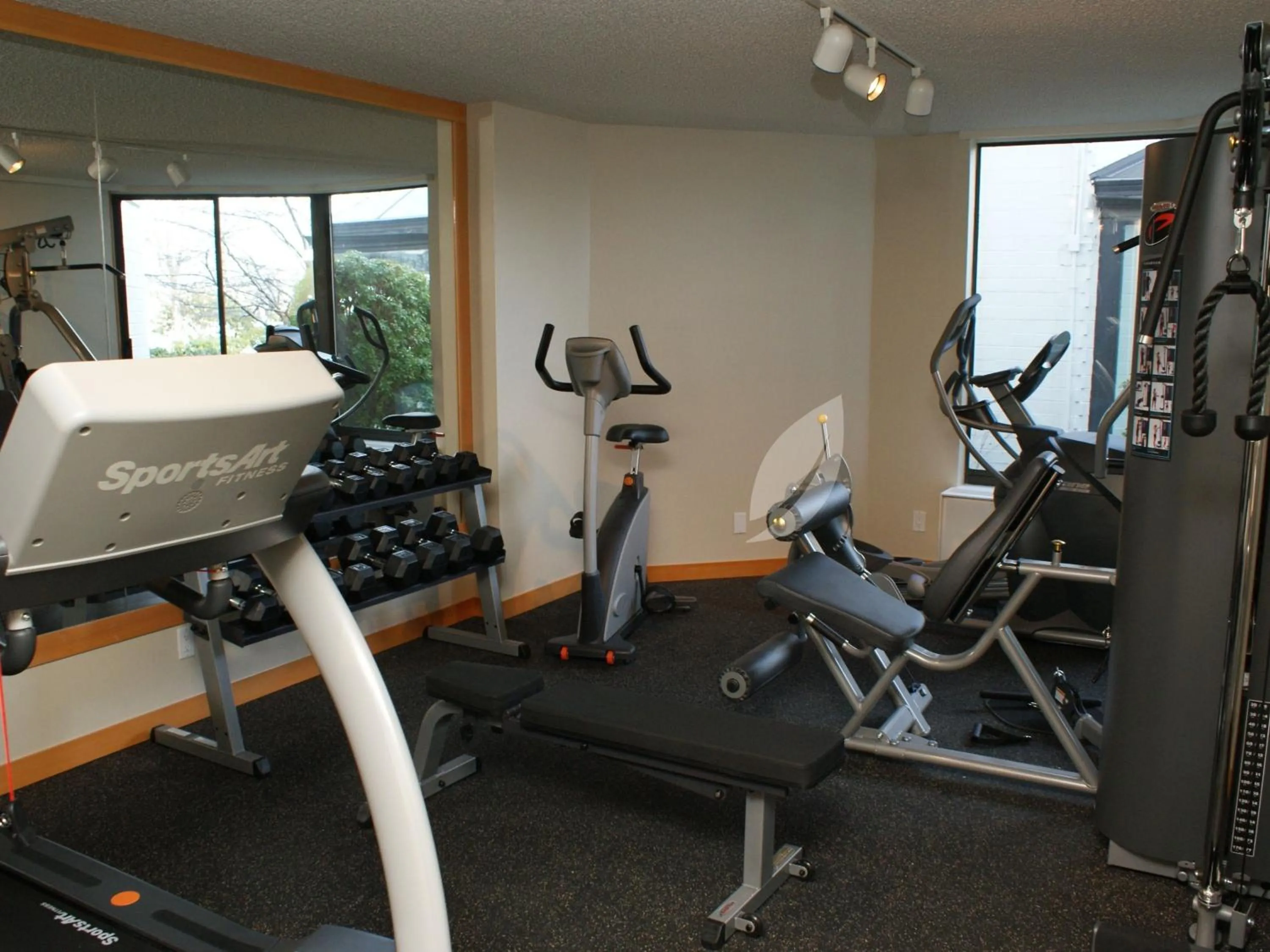 Fitness centre/facilities in Inn at Laurel Point