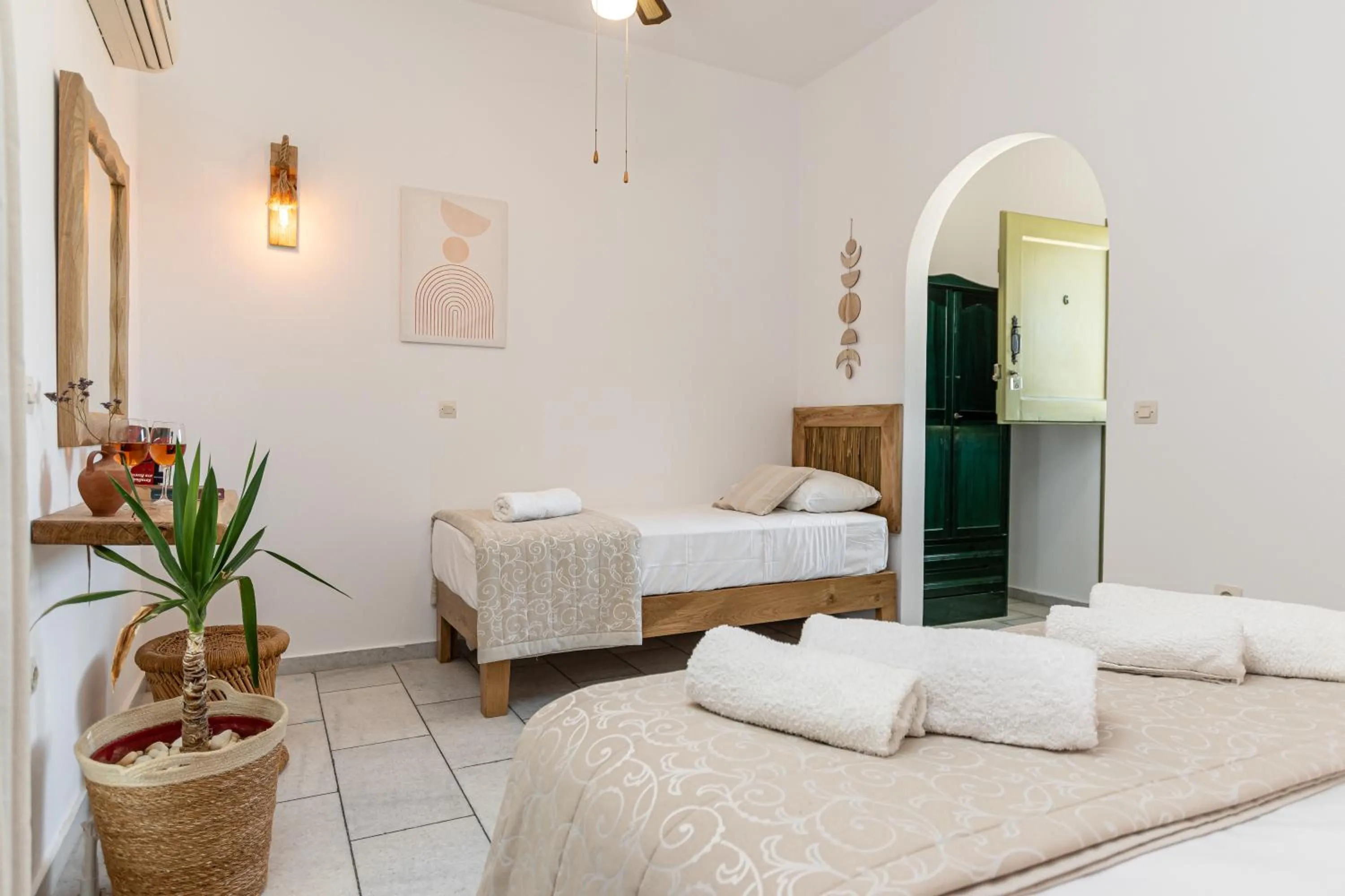 Bedroom, Bed in Studios Vrettos Beachfront Hotel