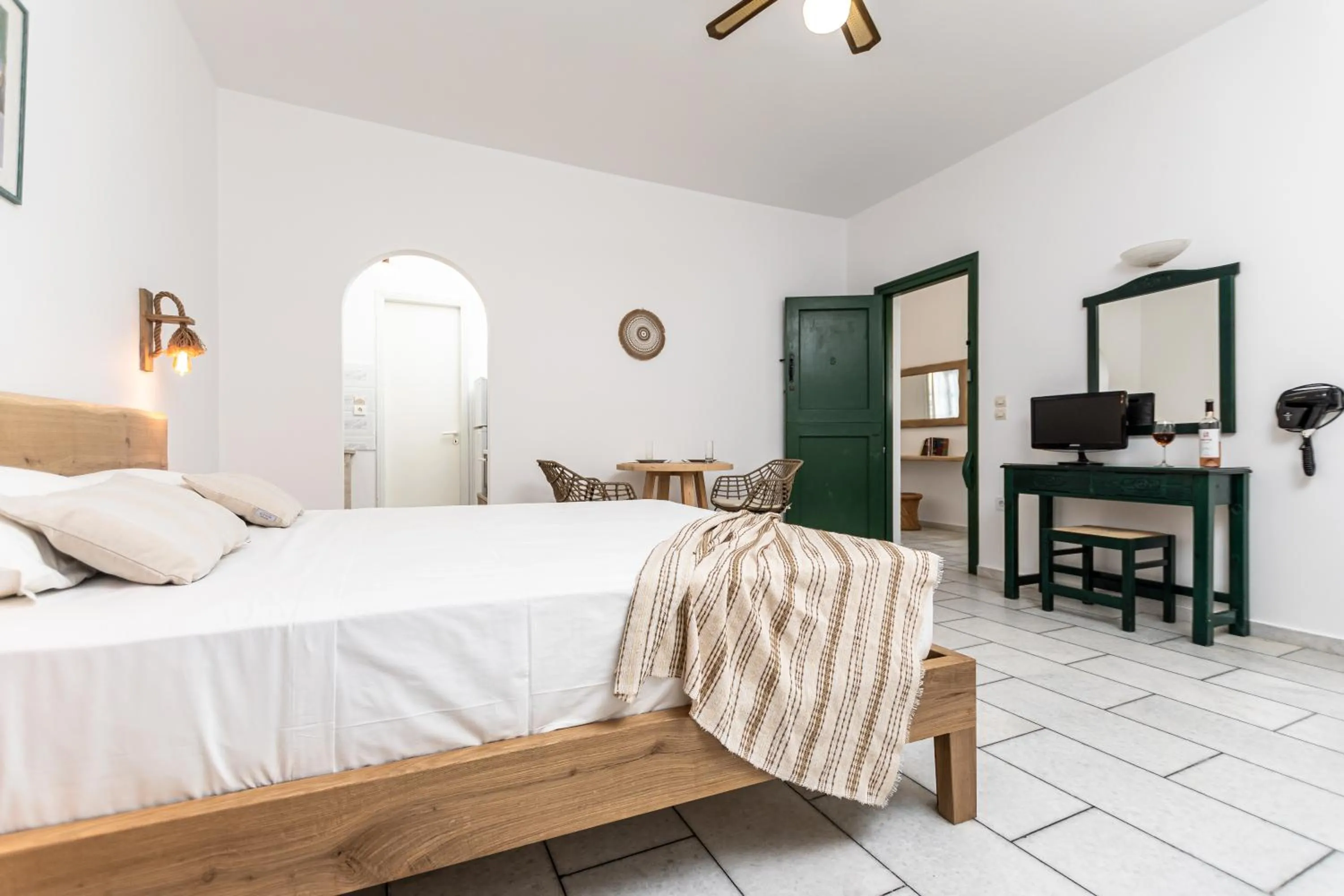 Bedroom, Bed in Studios Vrettos Beachfront Hotel