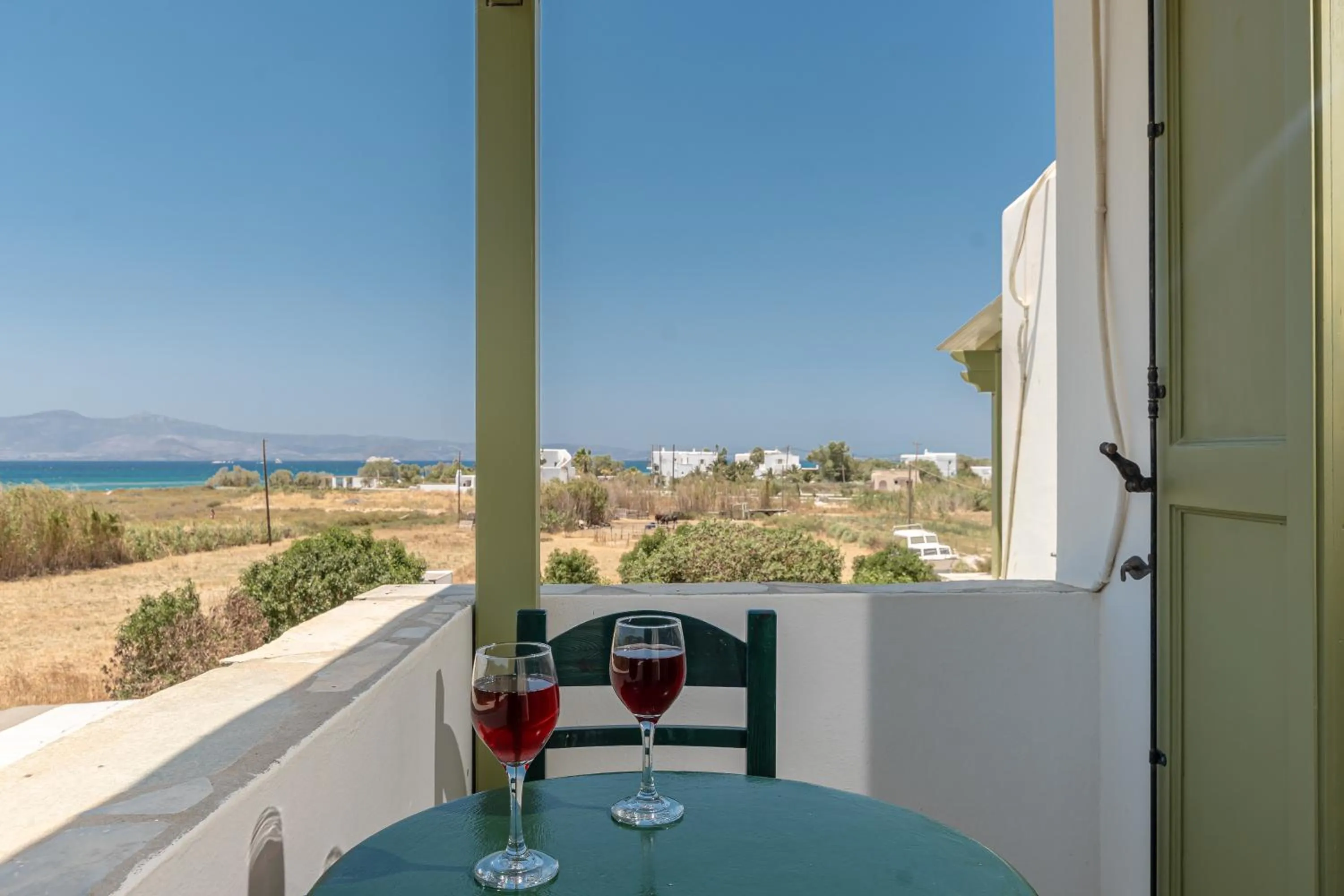 Balcony/Terrace in Studios Vrettos Beachfront Hotel