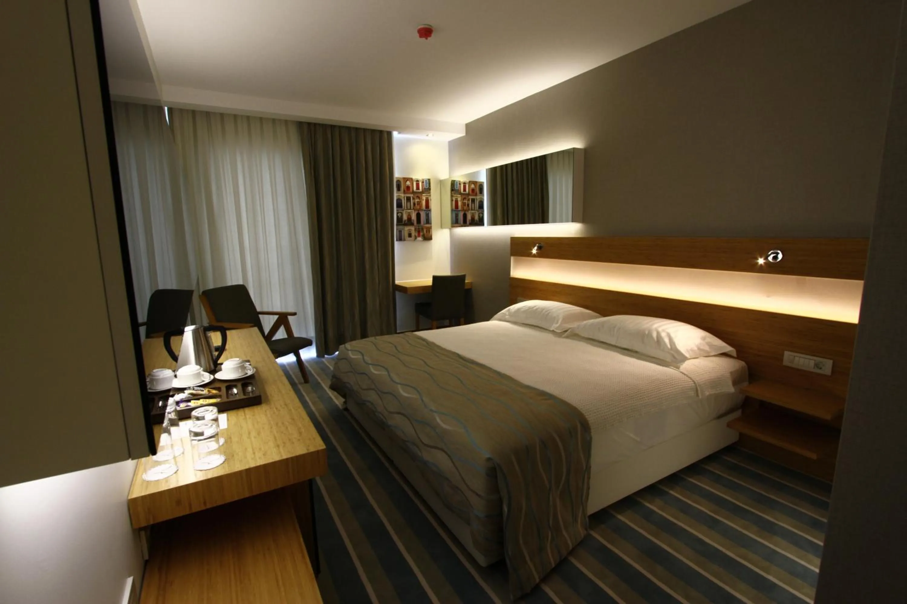 Photo of the whole room, Bed in Atik Hotel