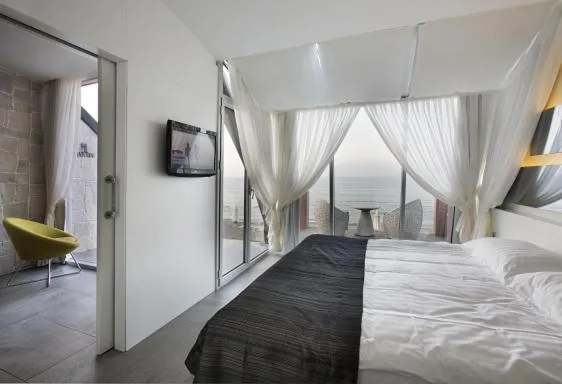 Balcony/Terrace, Bed in Atik Hotel