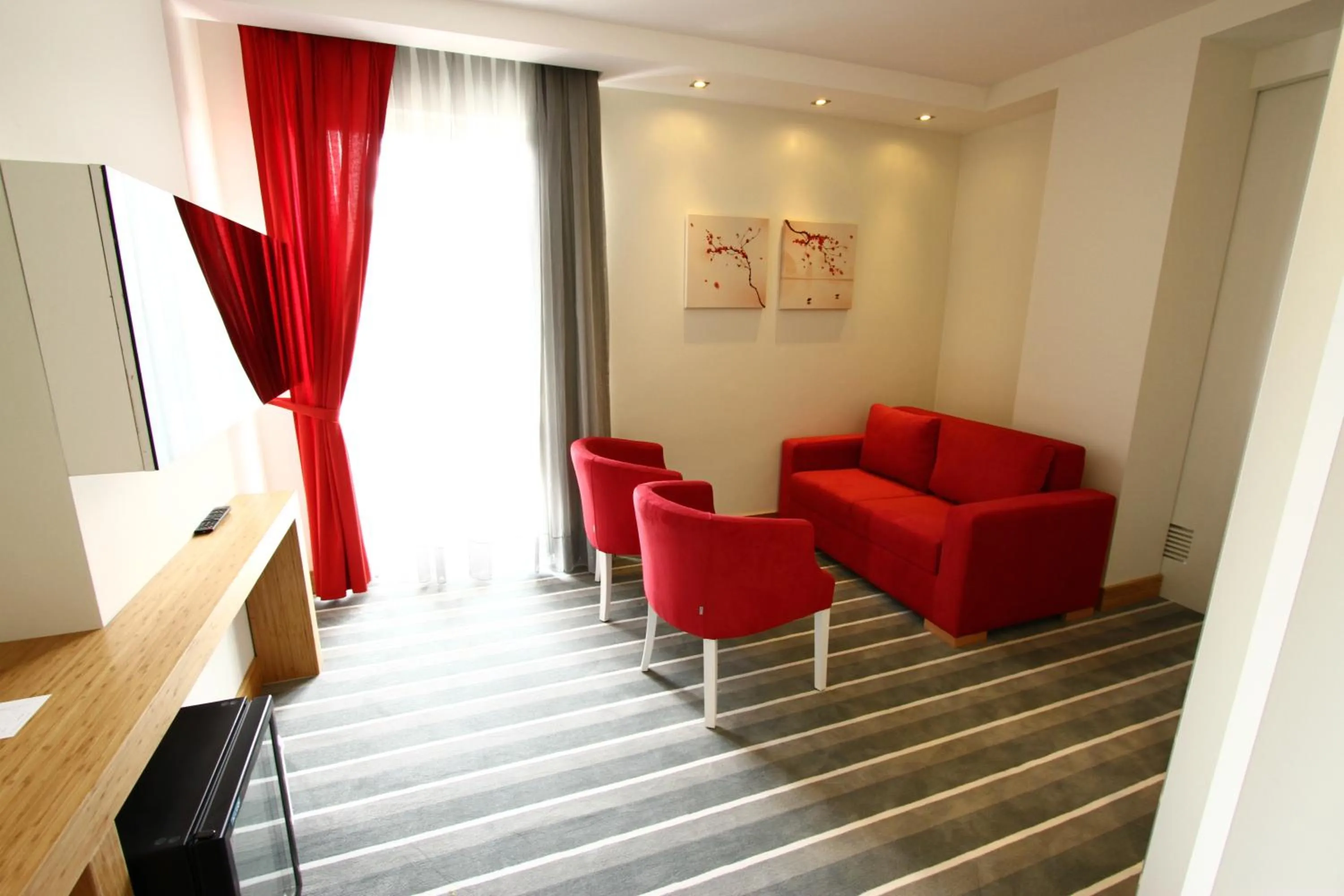 Seating area in Atik Hotel