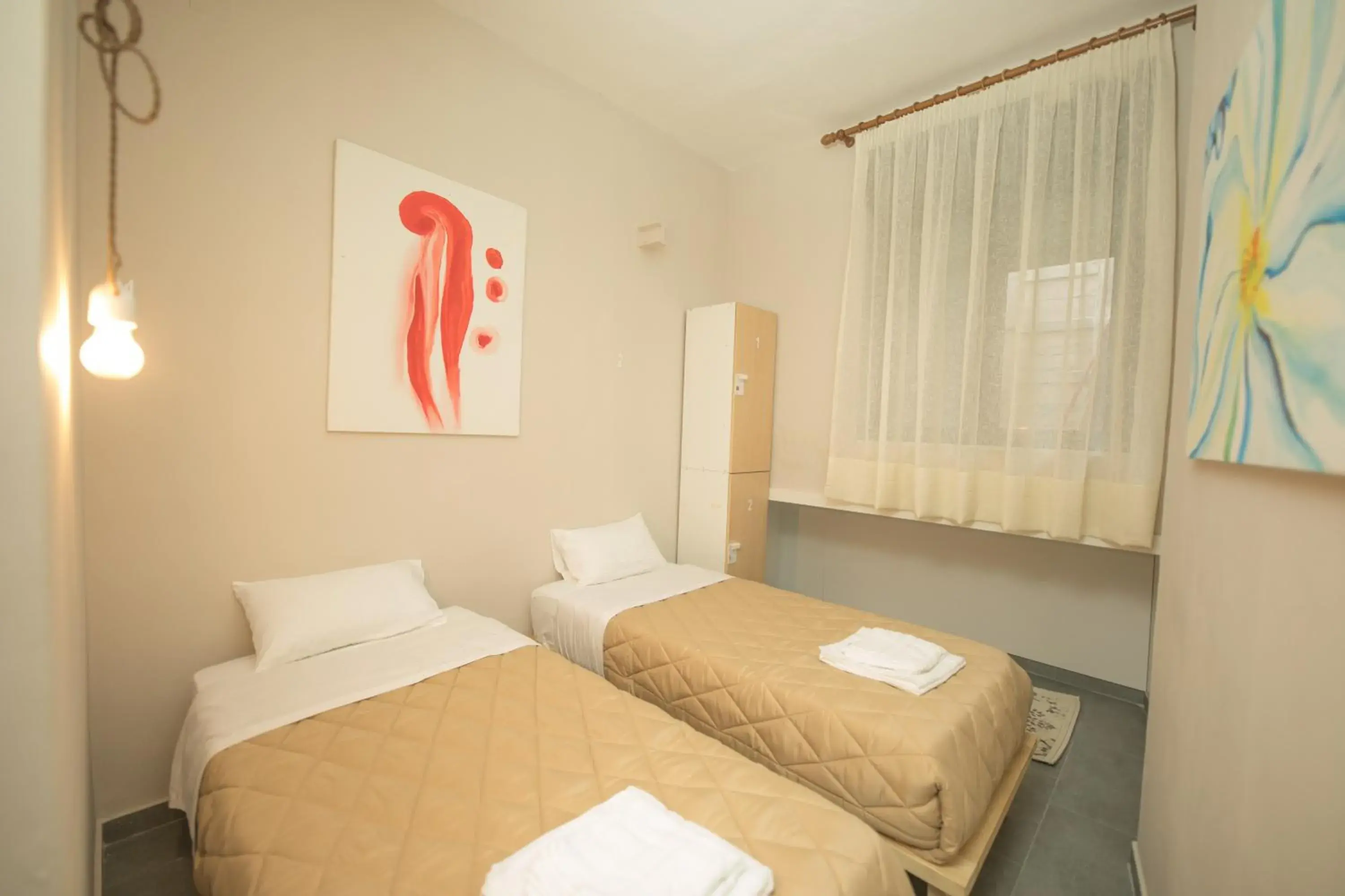 Budget Double or Twin Room - single occupancy in Mosaic Home Budget Double or Twin Room - single occupancy in Mosaic Home