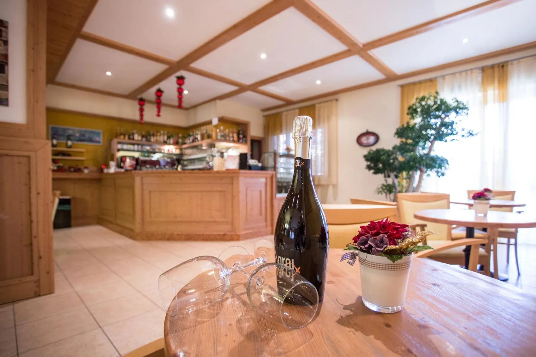 Lounge or bar in Park Hotel Sacro Cuore