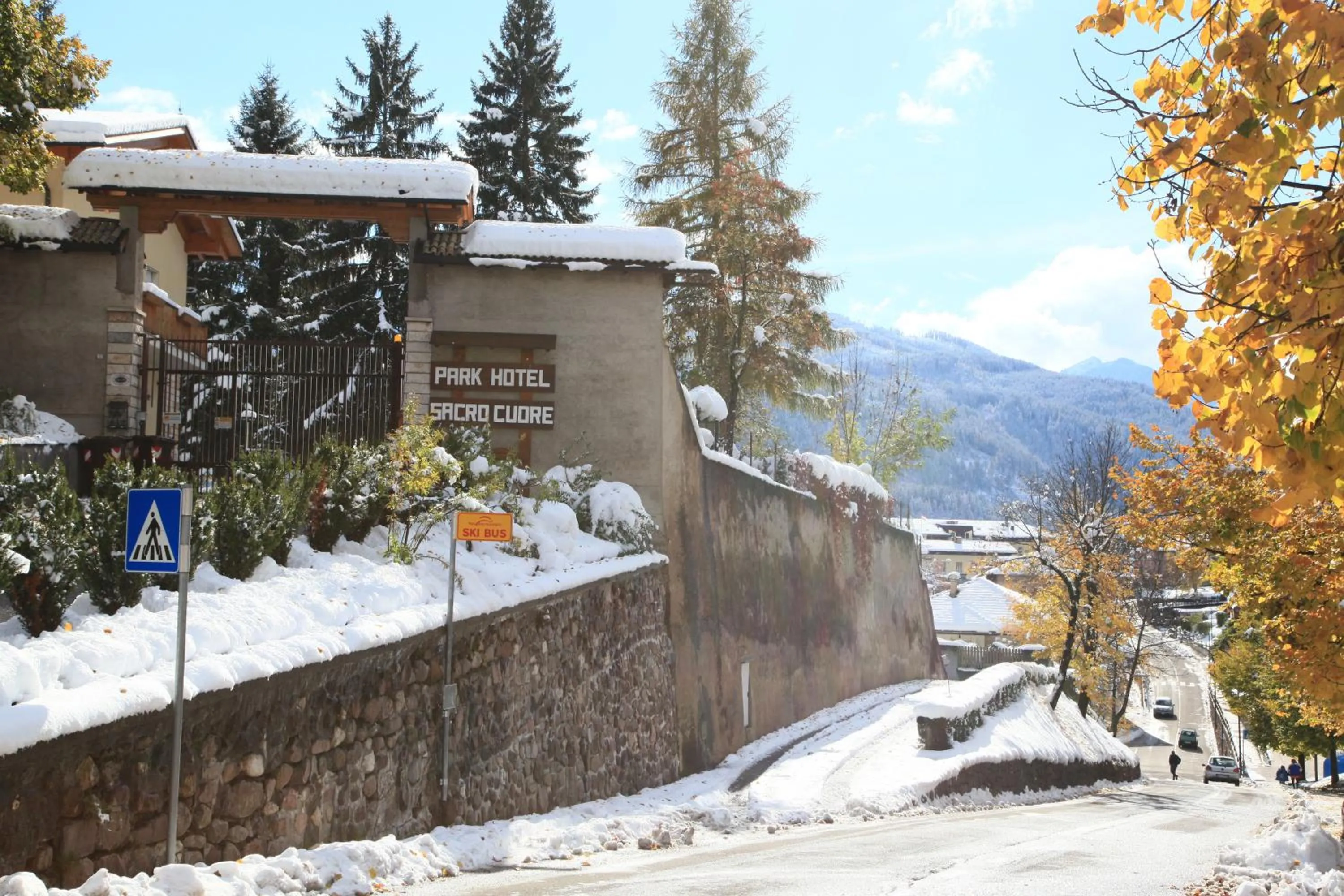 Property building in Park Hotel Sacro Cuore